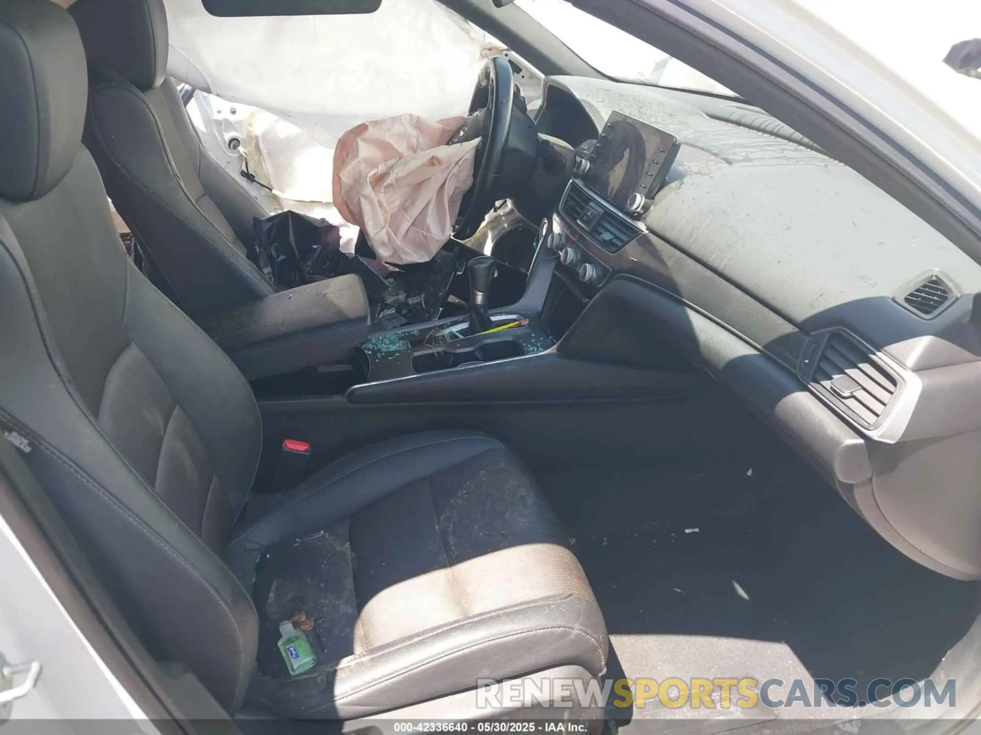 5 Photograph of a damaged car 1HGCV1F34LA004204 HONDA ACCORD 2020