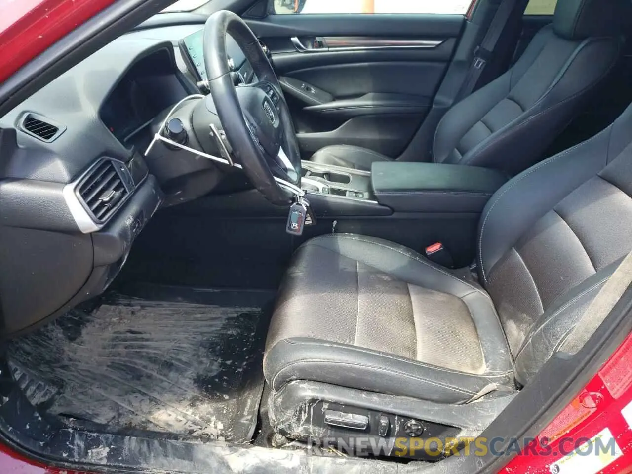 7 Photograph of a damaged car 1HGCV1F34LA008317 HONDA ACCORD 2020