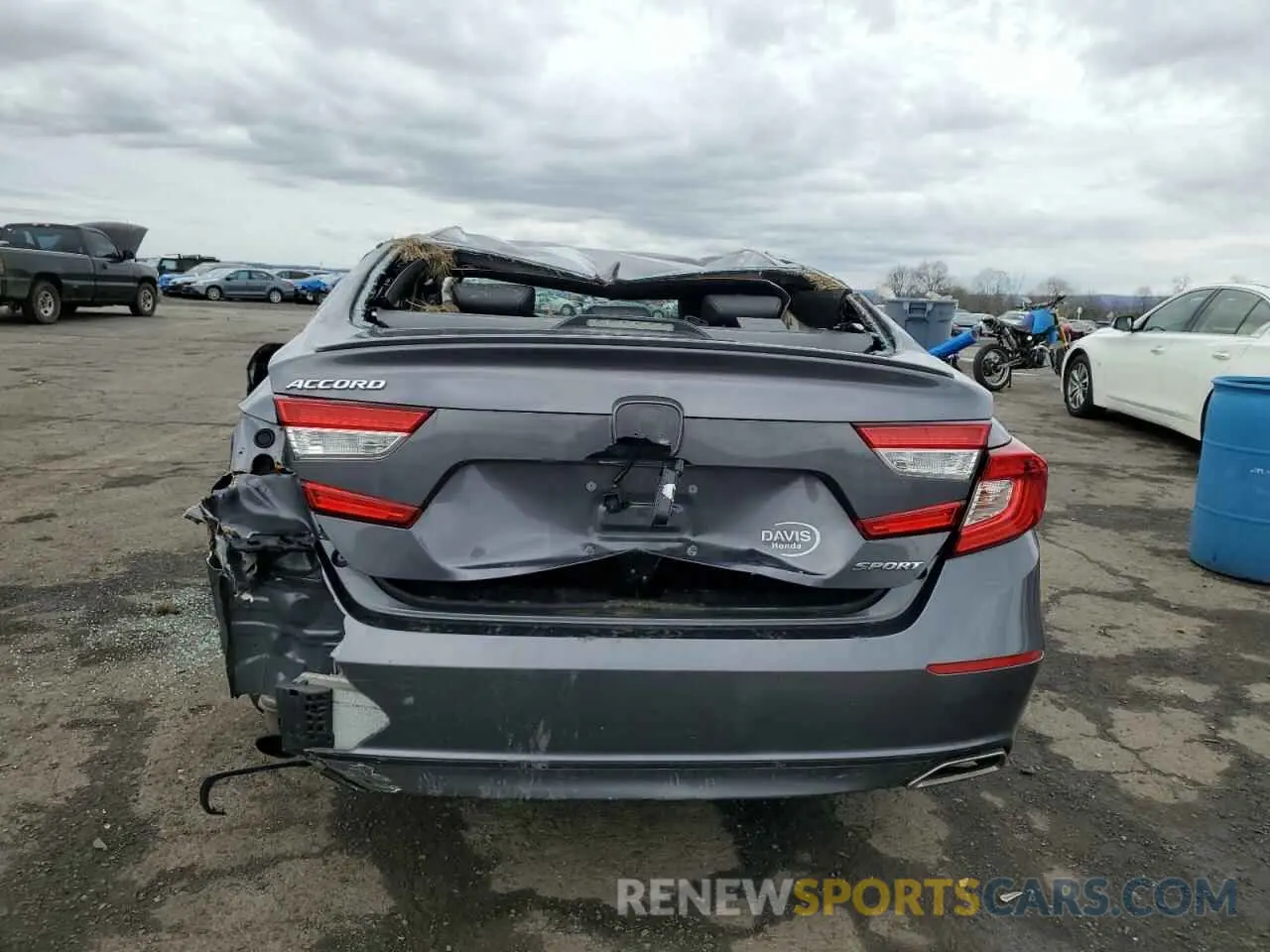 6 Photograph of a damaged car 1HGCV1F35LA053346 HONDA ACCORD 2020