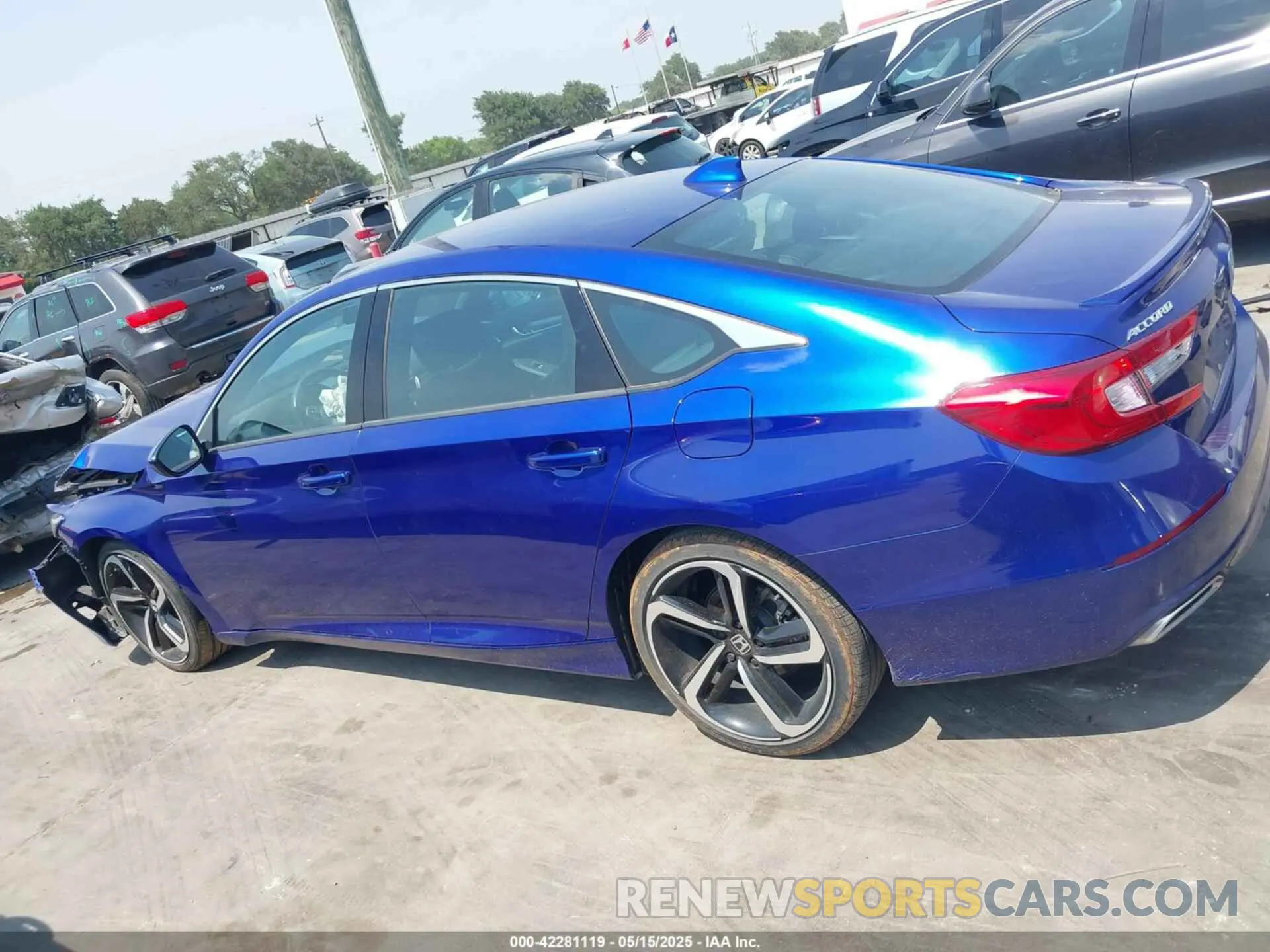 15 Photograph of a damaged car 1HGCV1F35LA055954 HONDA ACCORD 2020