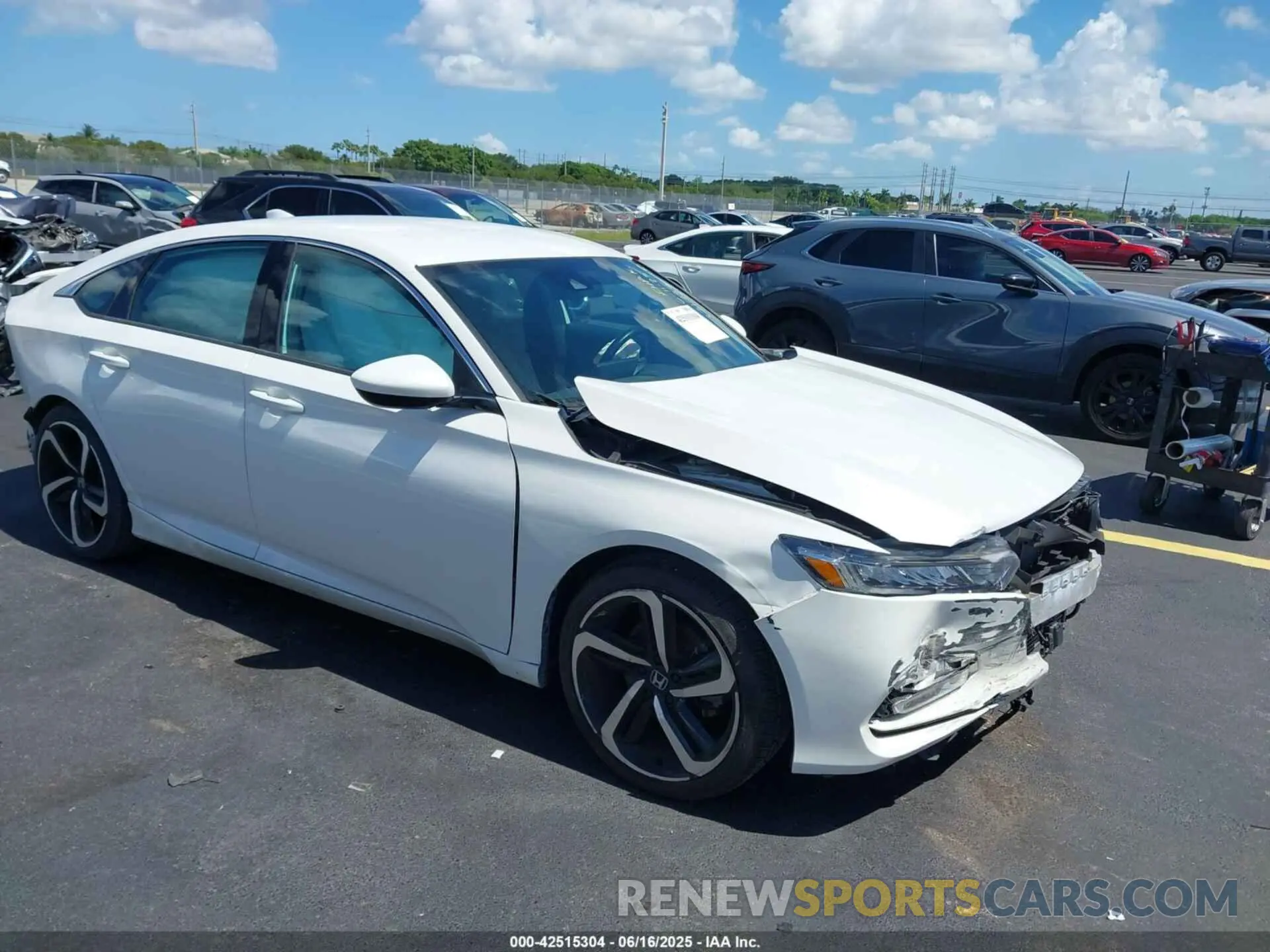 1 Photograph of a damaged car 1HGCV1F35LA066839 HONDA ACCORD 2020