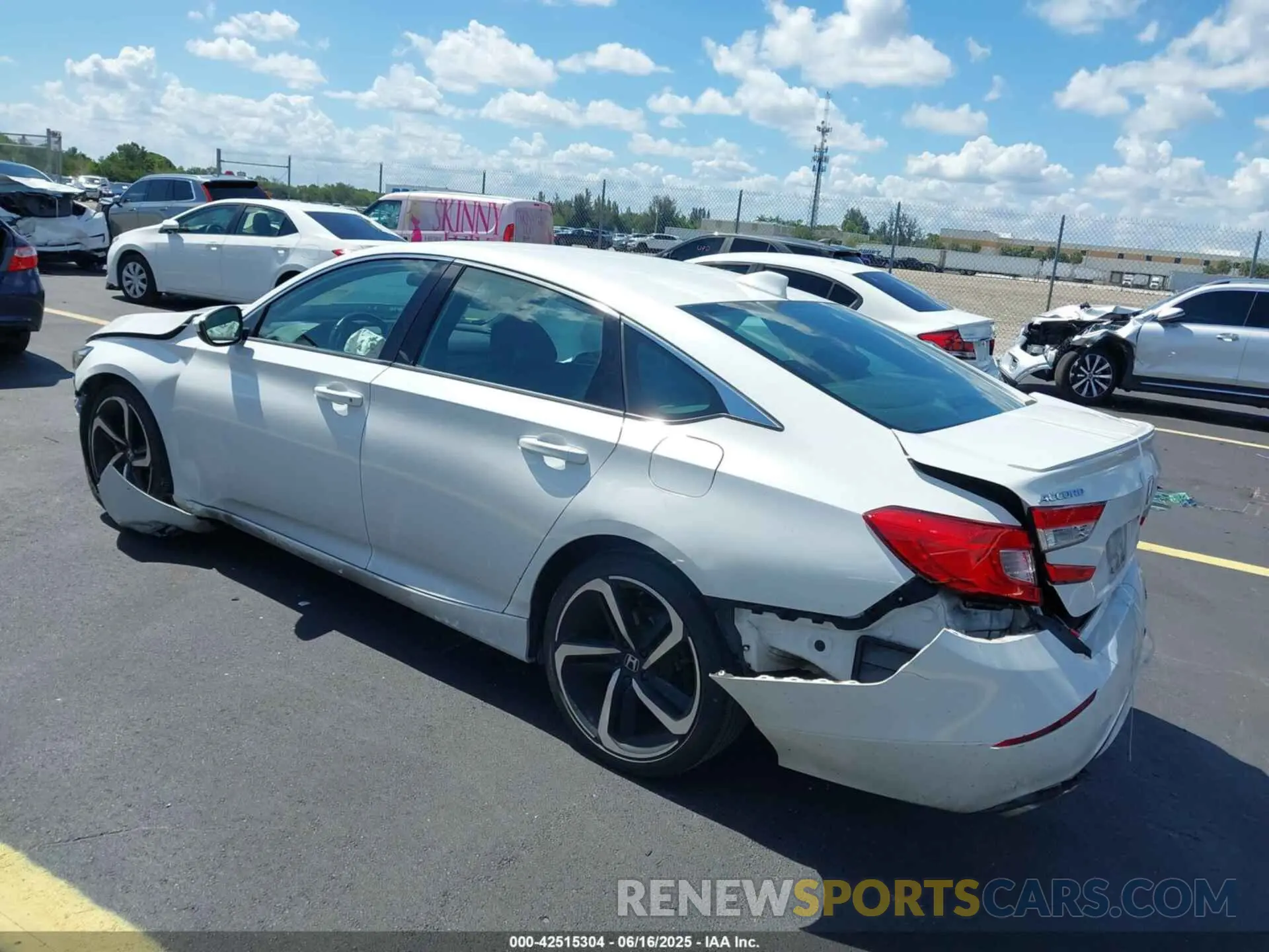 3 Photograph of a damaged car 1HGCV1F35LA066839 HONDA ACCORD 2020