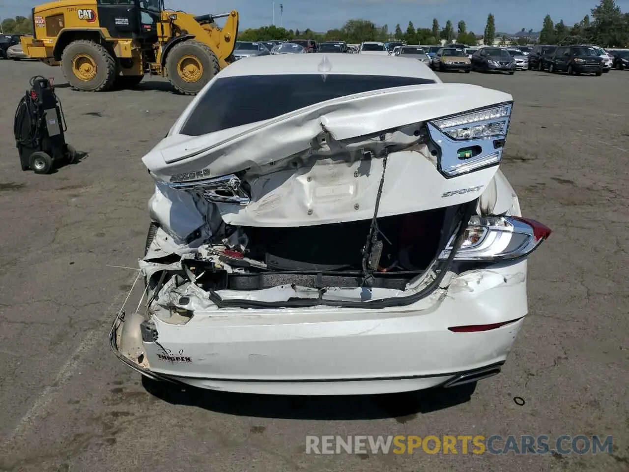 6 Photograph of a damaged car 1HGCV1F35LA102819 HONDA ACCORD 2020