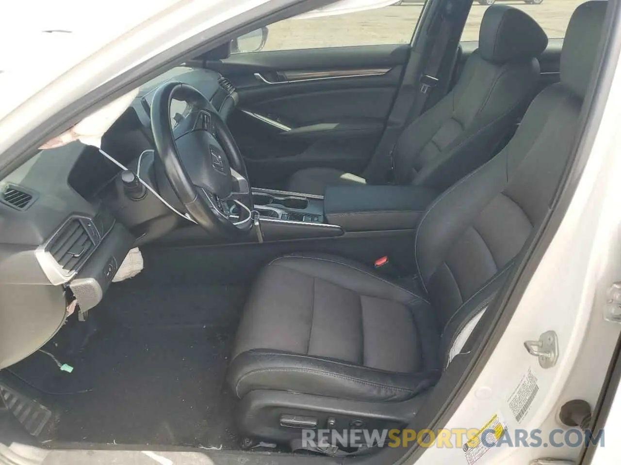 7 Photograph of a damaged car 1HGCV1F35LA102819 HONDA ACCORD 2020
