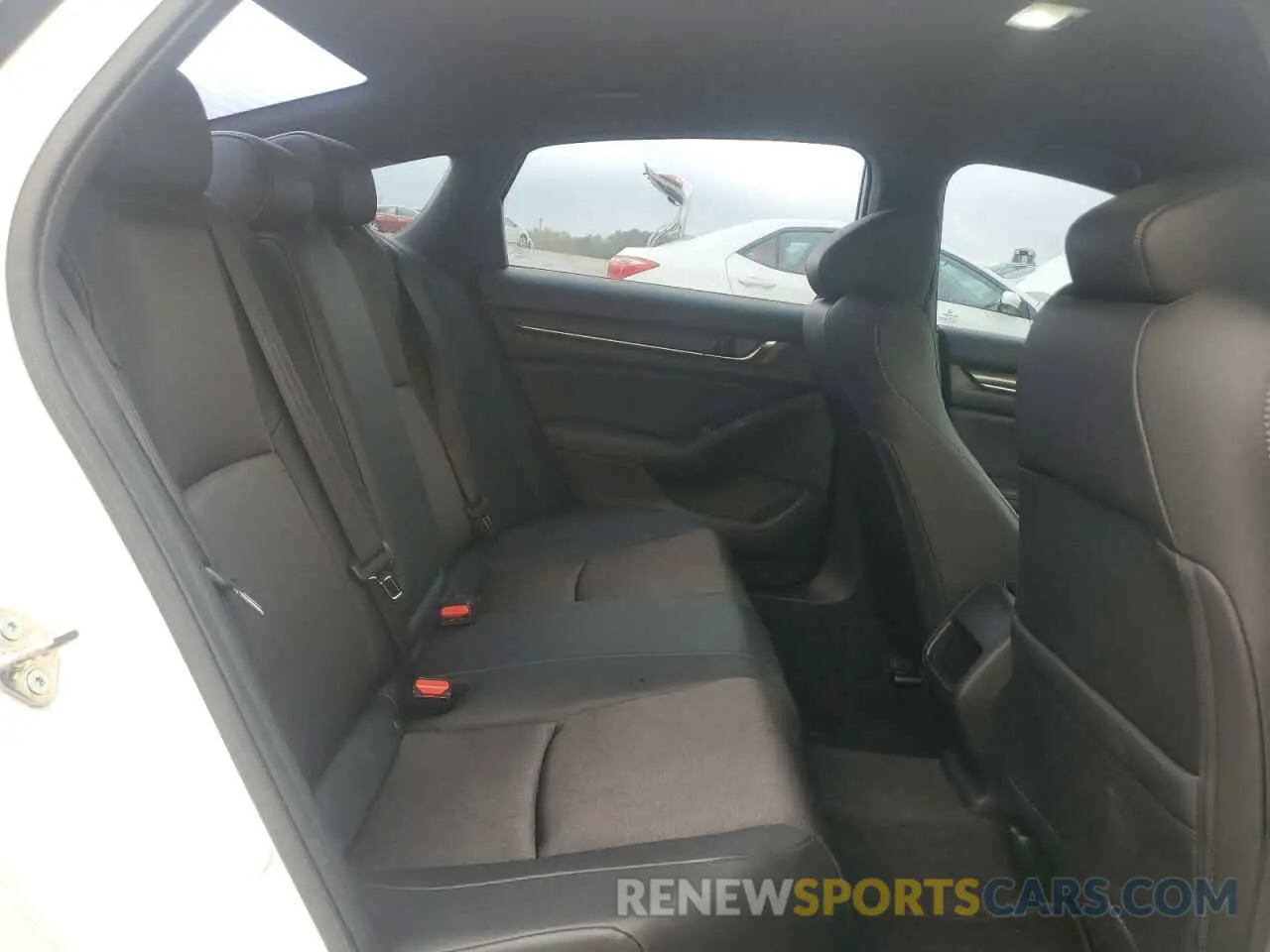 10 Photograph of a damaged car 1HGCV1F35LA108233 HONDA ACCORD 2020