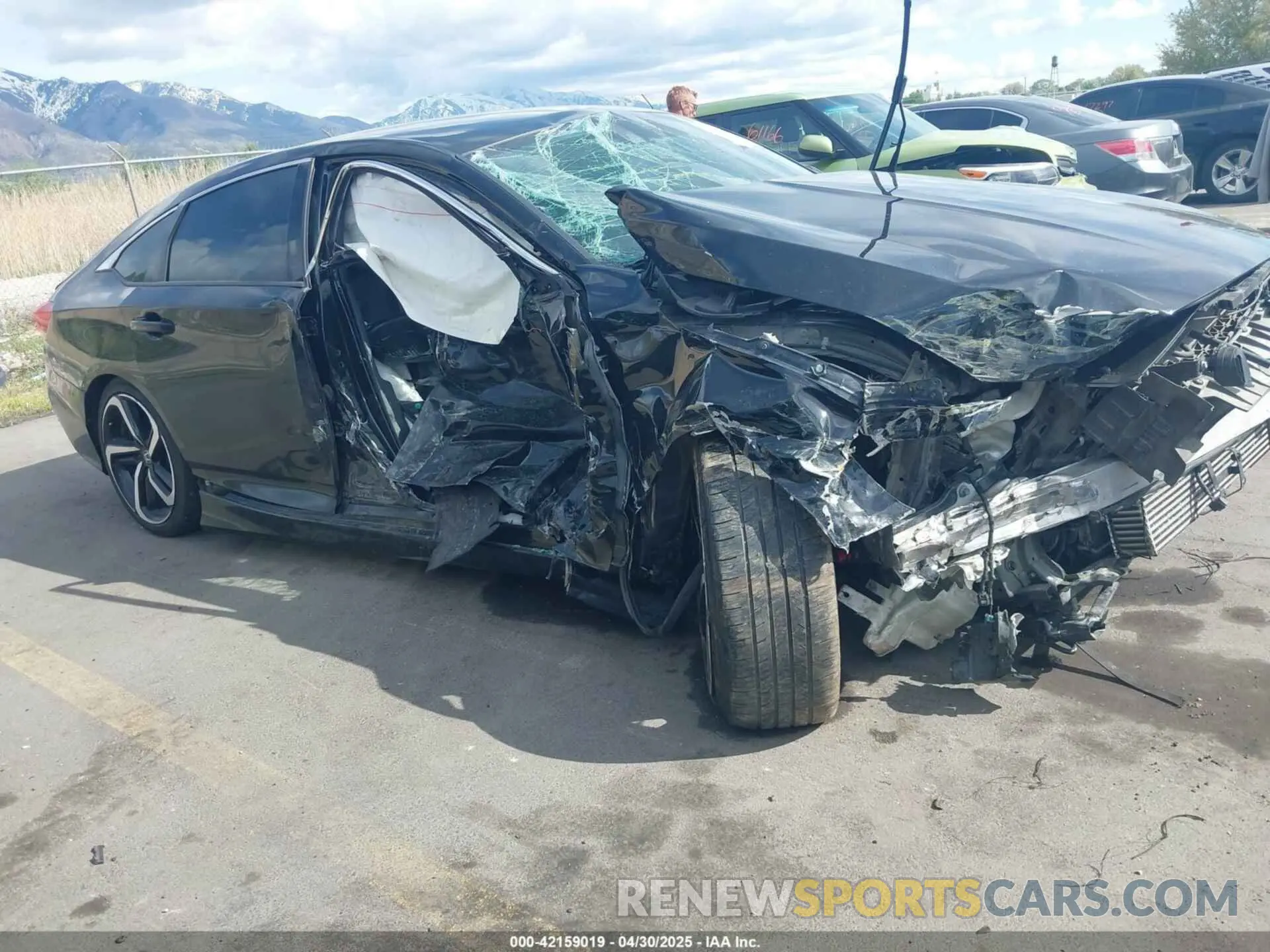 1 Photograph of a damaged car 1HGCV1F35LA123105 HONDA ACCORD 2020