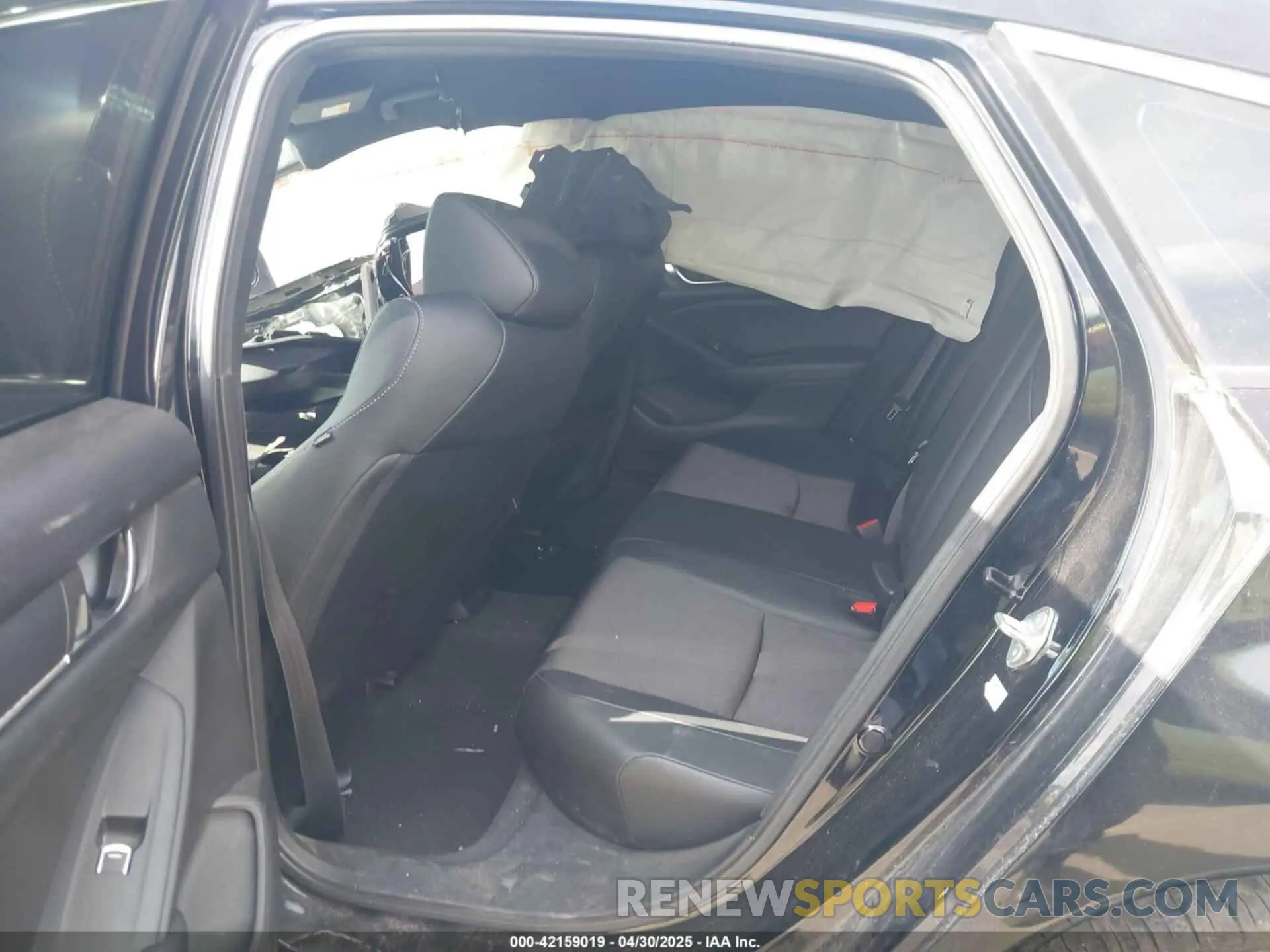 8 Photograph of a damaged car 1HGCV1F35LA123105 HONDA ACCORD 2020