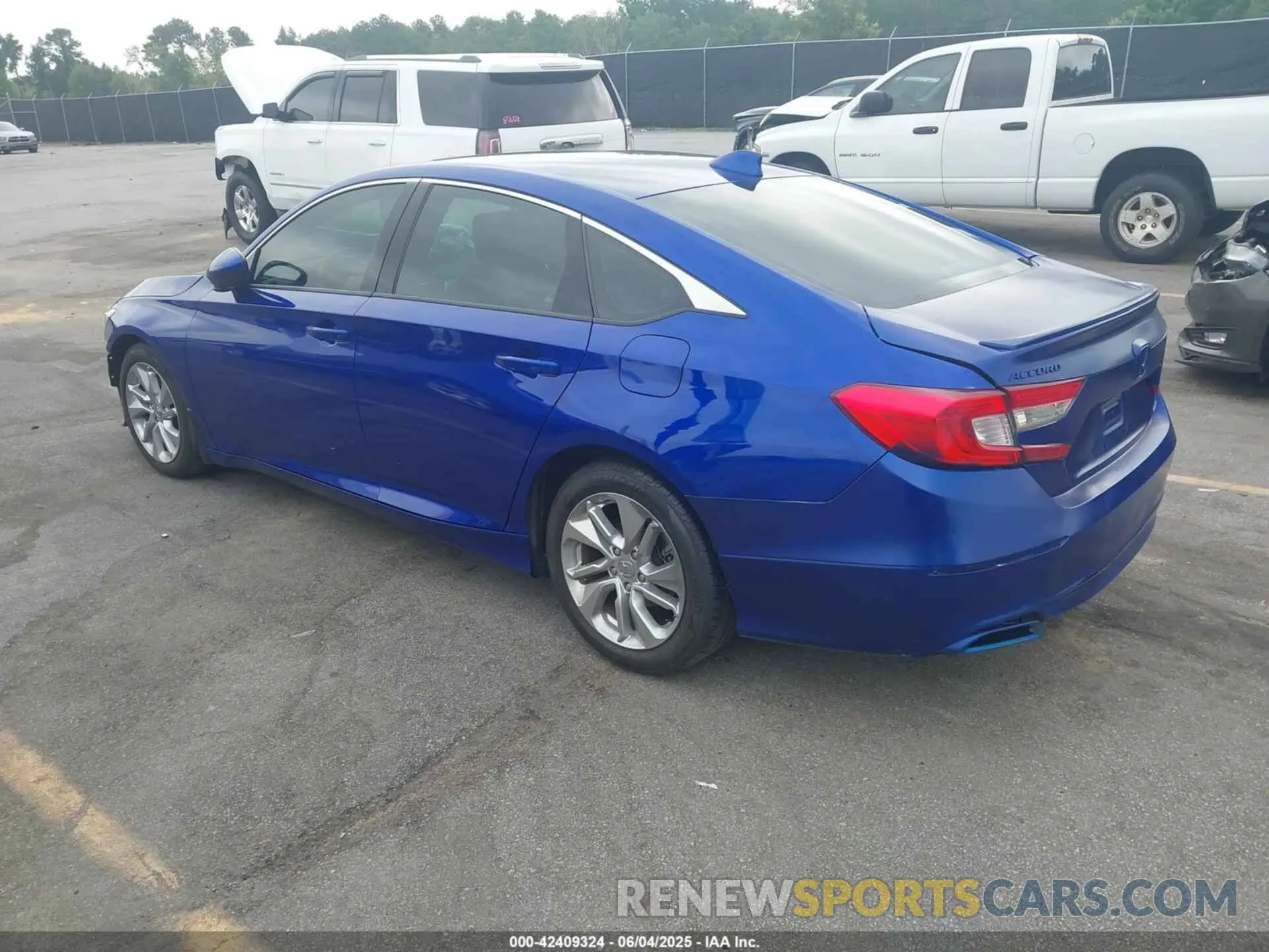 3 Photograph of a damaged car 1HGCV1F35LA125839 HONDA ACCORD 2020