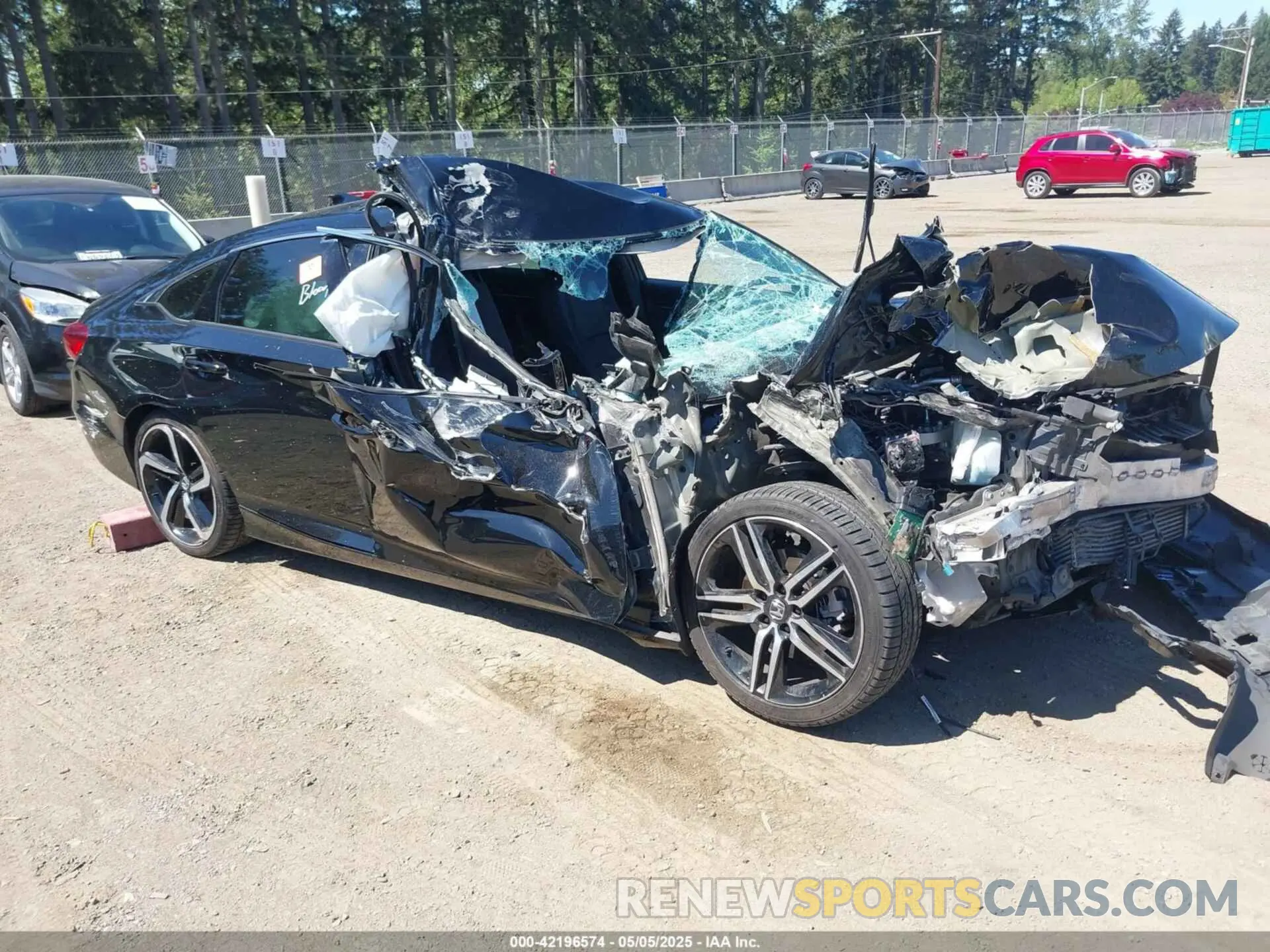1 Photograph of a damaged car 1HGCV1F35LA139434 HONDA ACCORD 2020