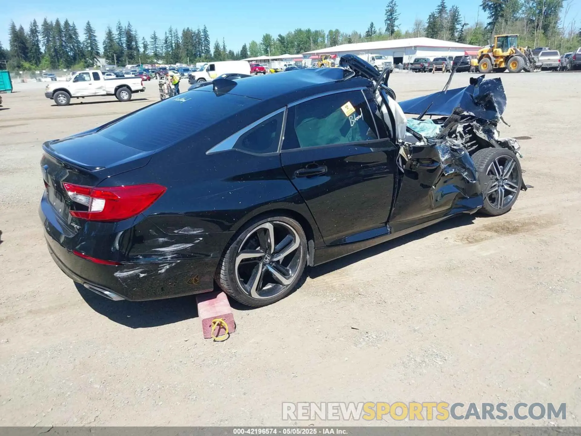 4 Photograph of a damaged car 1HGCV1F35LA139434 HONDA ACCORD 2020