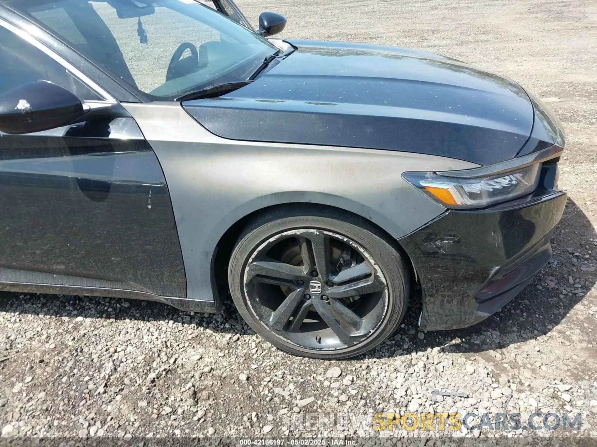 6 Photograph of a damaged car 1HGCV1F36LA014894 HONDA ACCORD 2020