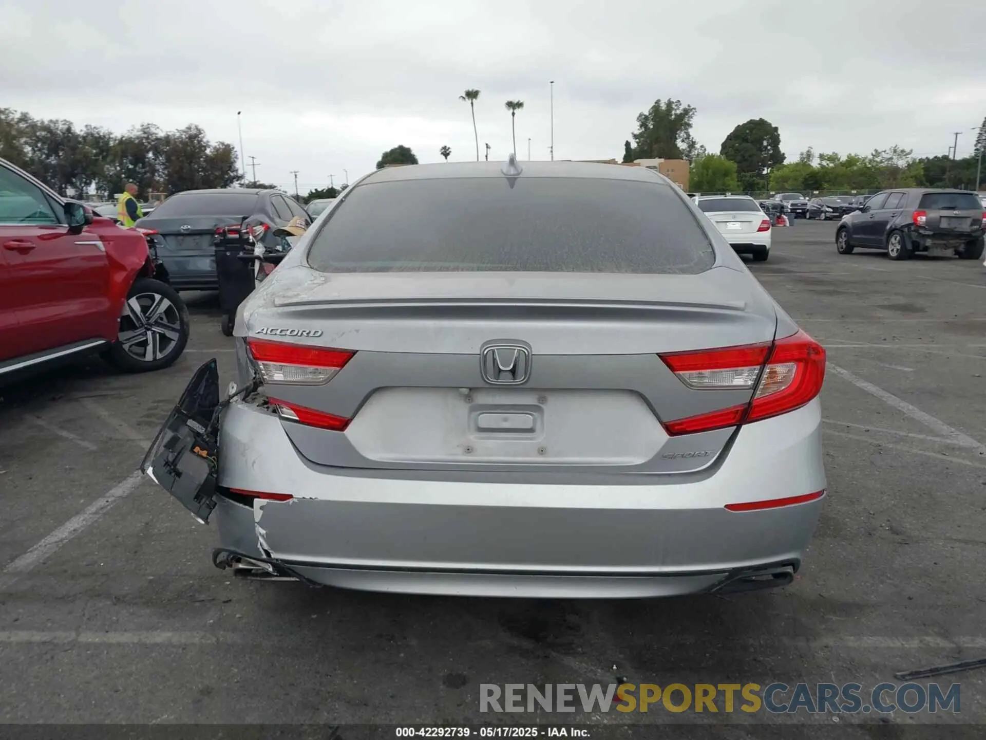 16 Photograph of a damaged car 1HGCV1F36LA014989 HONDA ACCORD 2020
