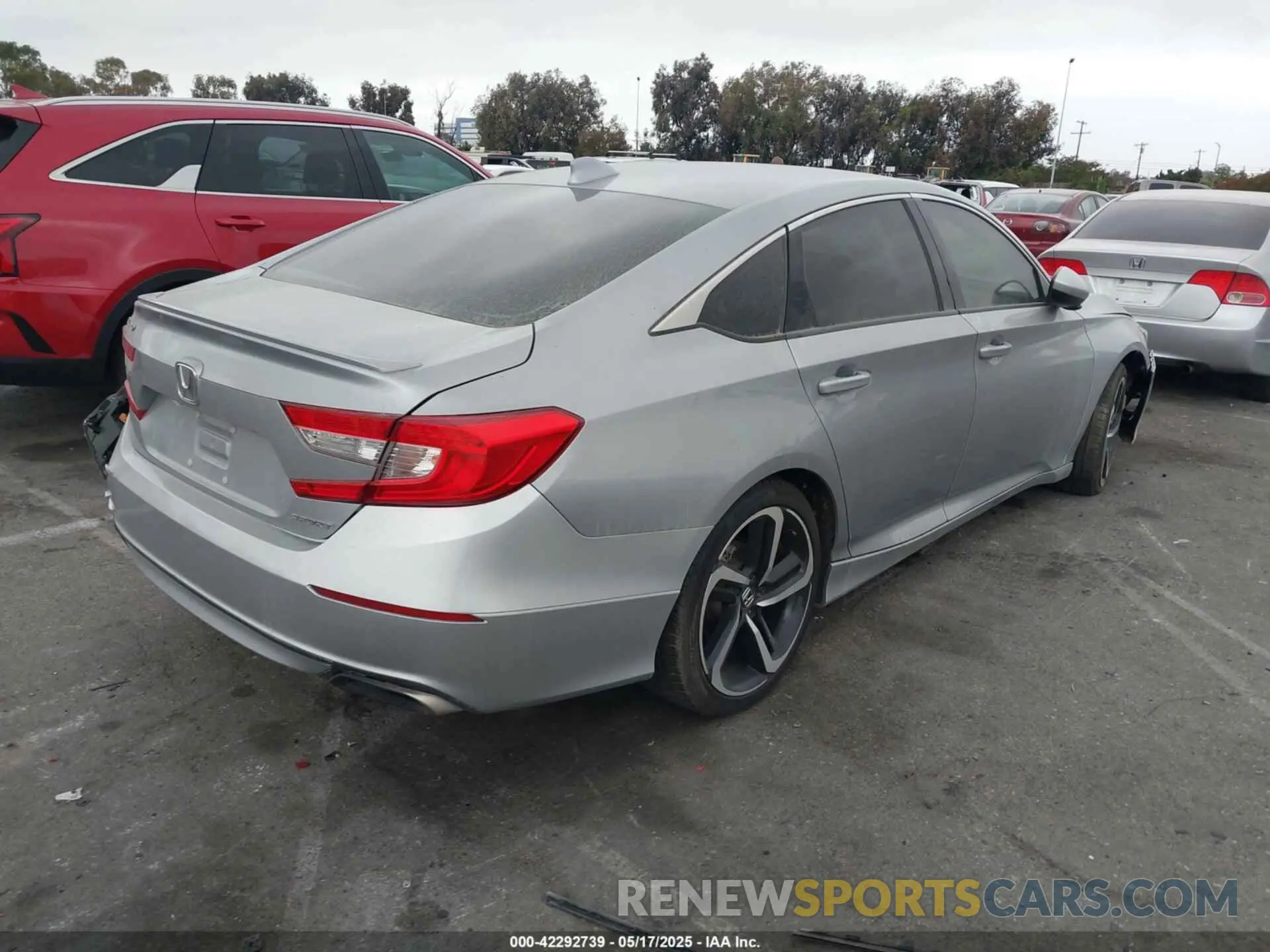 4 Photograph of a damaged car 1HGCV1F36LA014989 HONDA ACCORD 2020