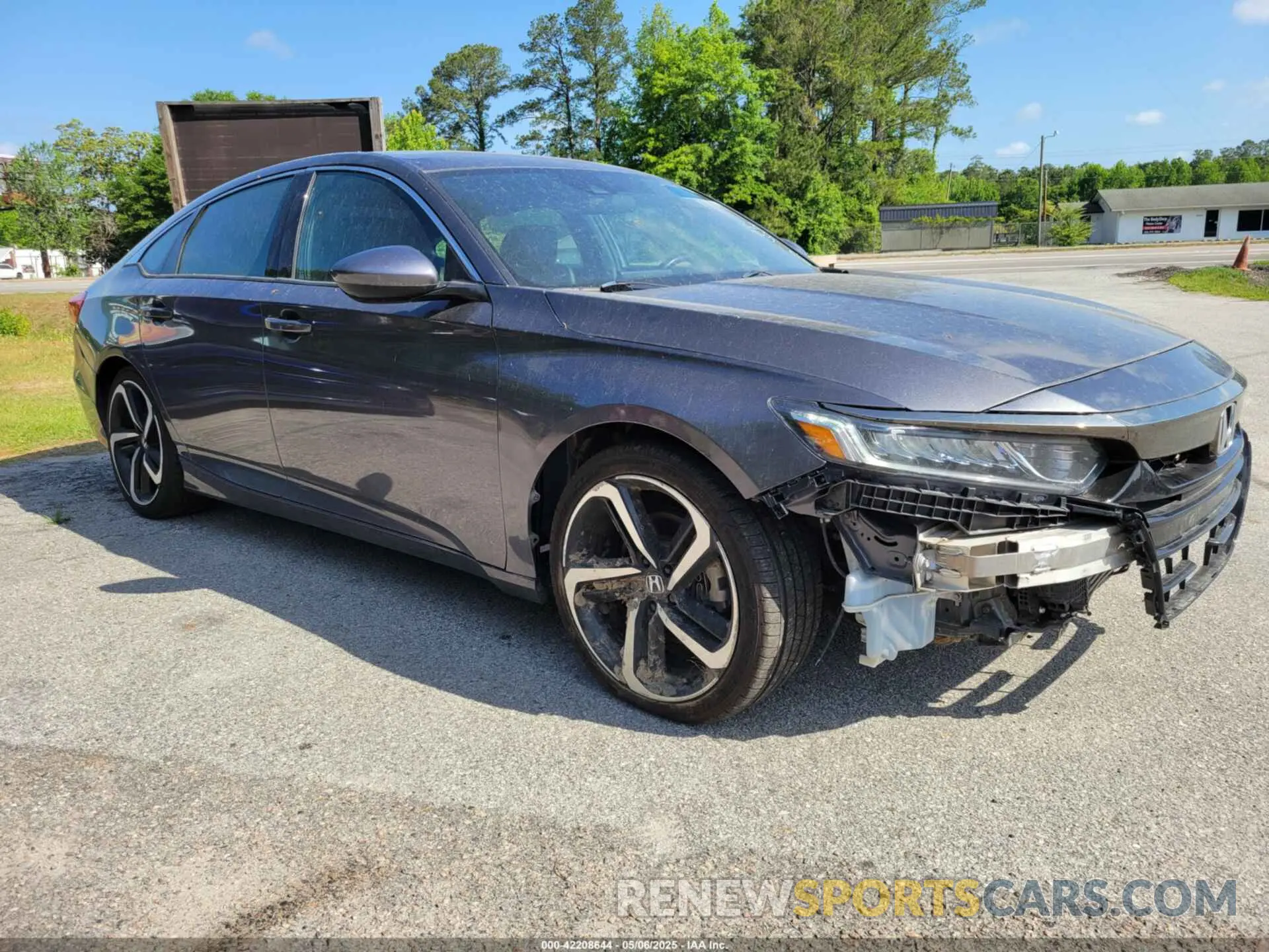 1 Photograph of a damaged car 1HGCV1F36LA018475 HONDA ACCORD 2020