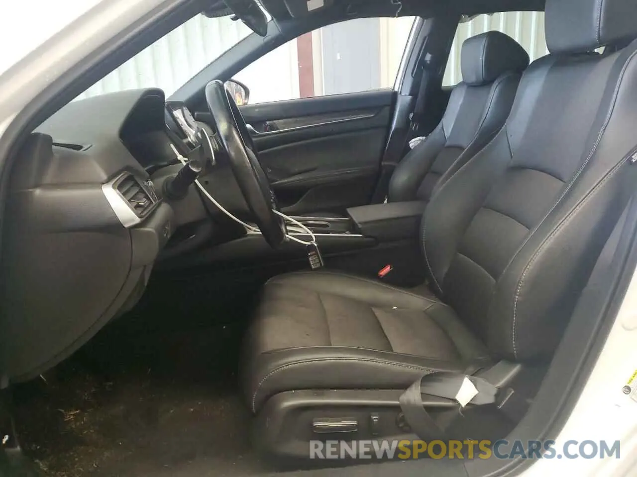 7 Photograph of a damaged car 1HGCV1F36LA071290 HONDA ACCORD 2020
