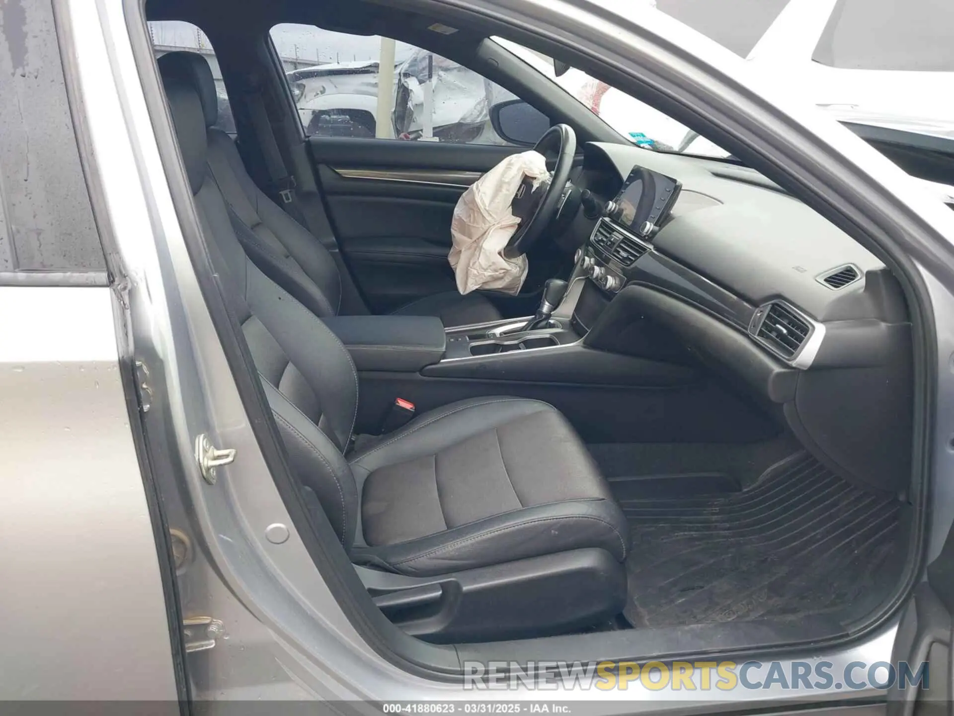 5 Photograph of a damaged car 1HGCV1F36LA091619 HONDA ACCORD 2020