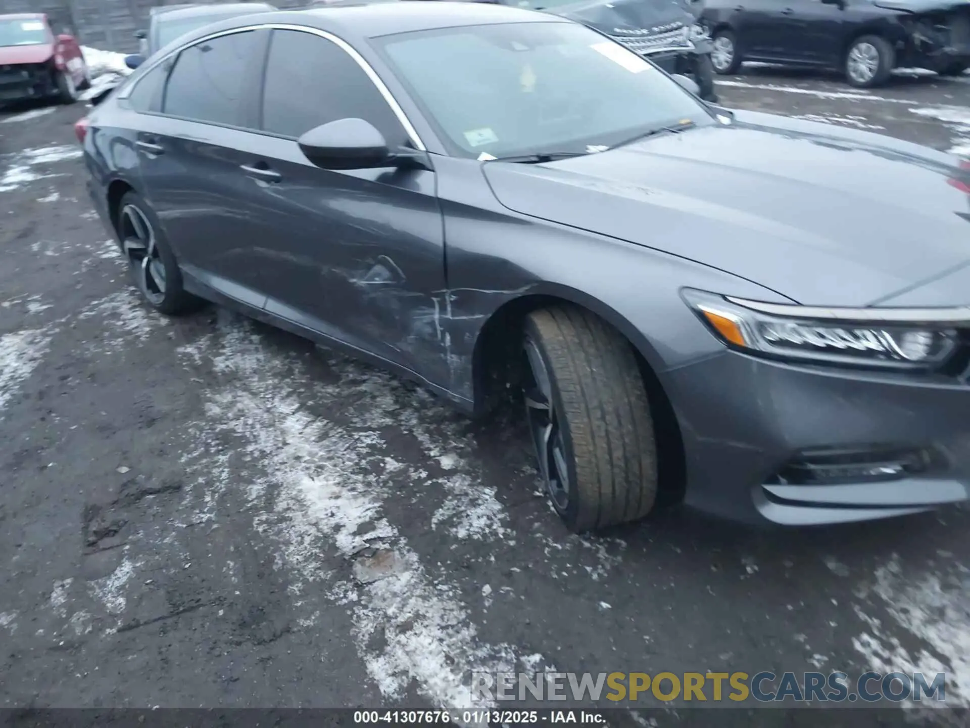 18 Photograph of a damaged car 1HGCV1F36LA121752 HONDA ACCORD 2020