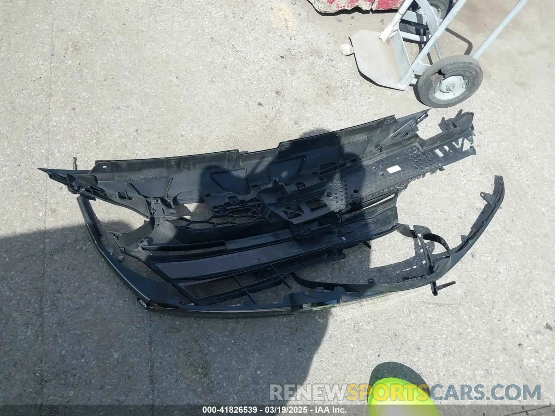 12 Photograph of a damaged car 1HGCV1F36LA129835 HONDA ACCORD 2020