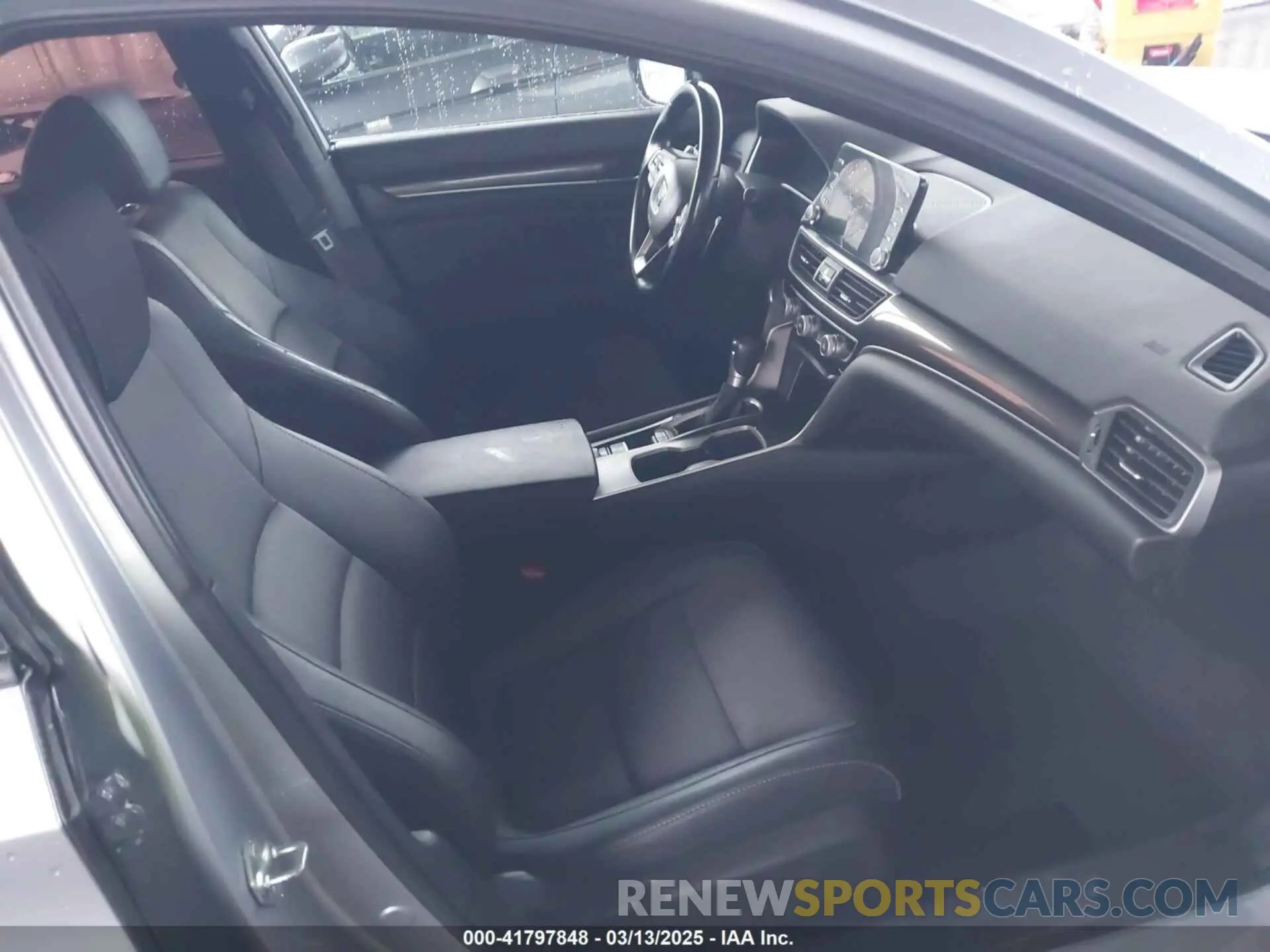 5 Photograph of a damaged car 1HGCV1F36LA144920 HONDA ACCORD 2020