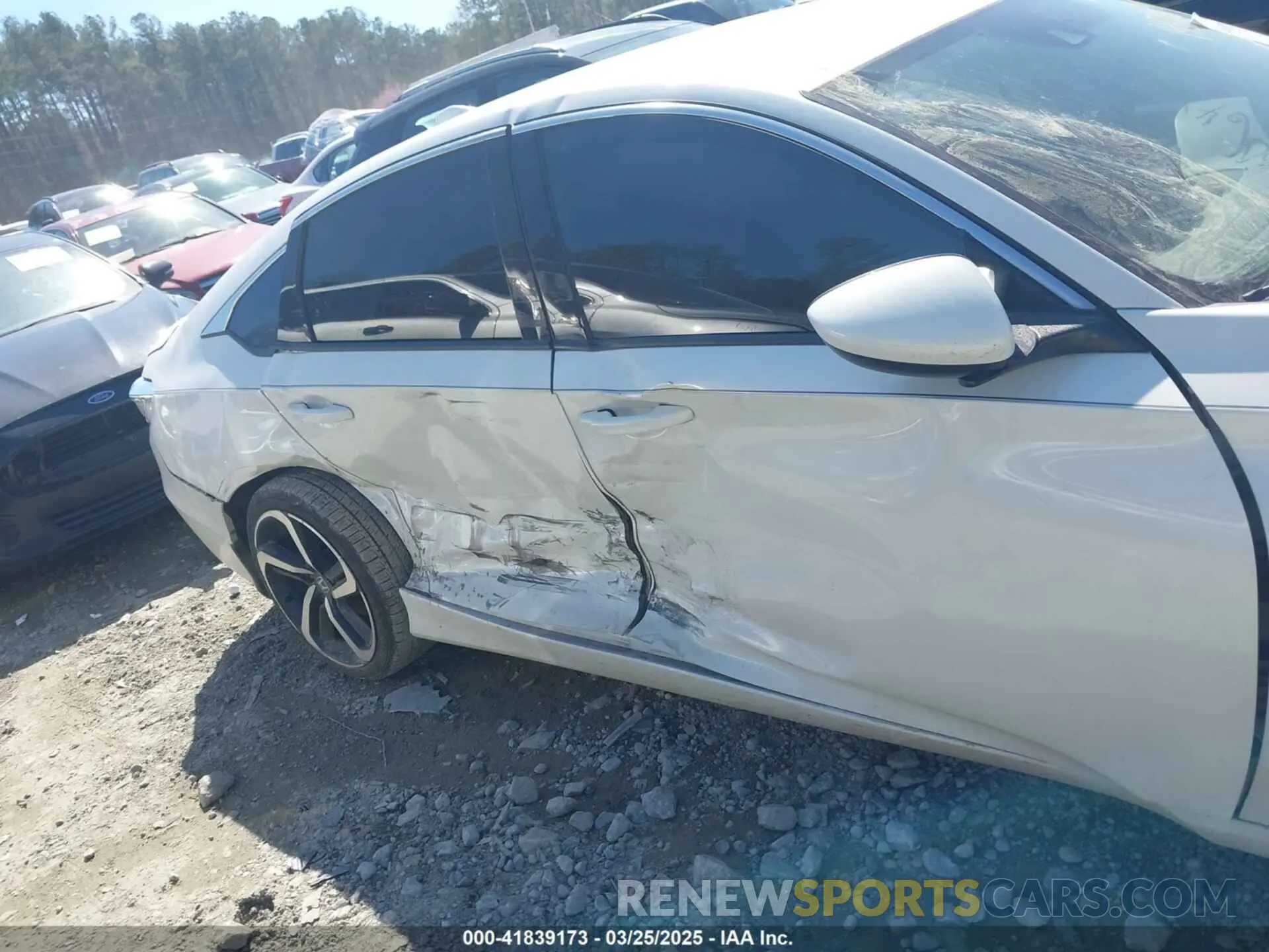 6 Photograph of a damaged car 1HGCV1F36LA145064 HONDA ACCORD 2020