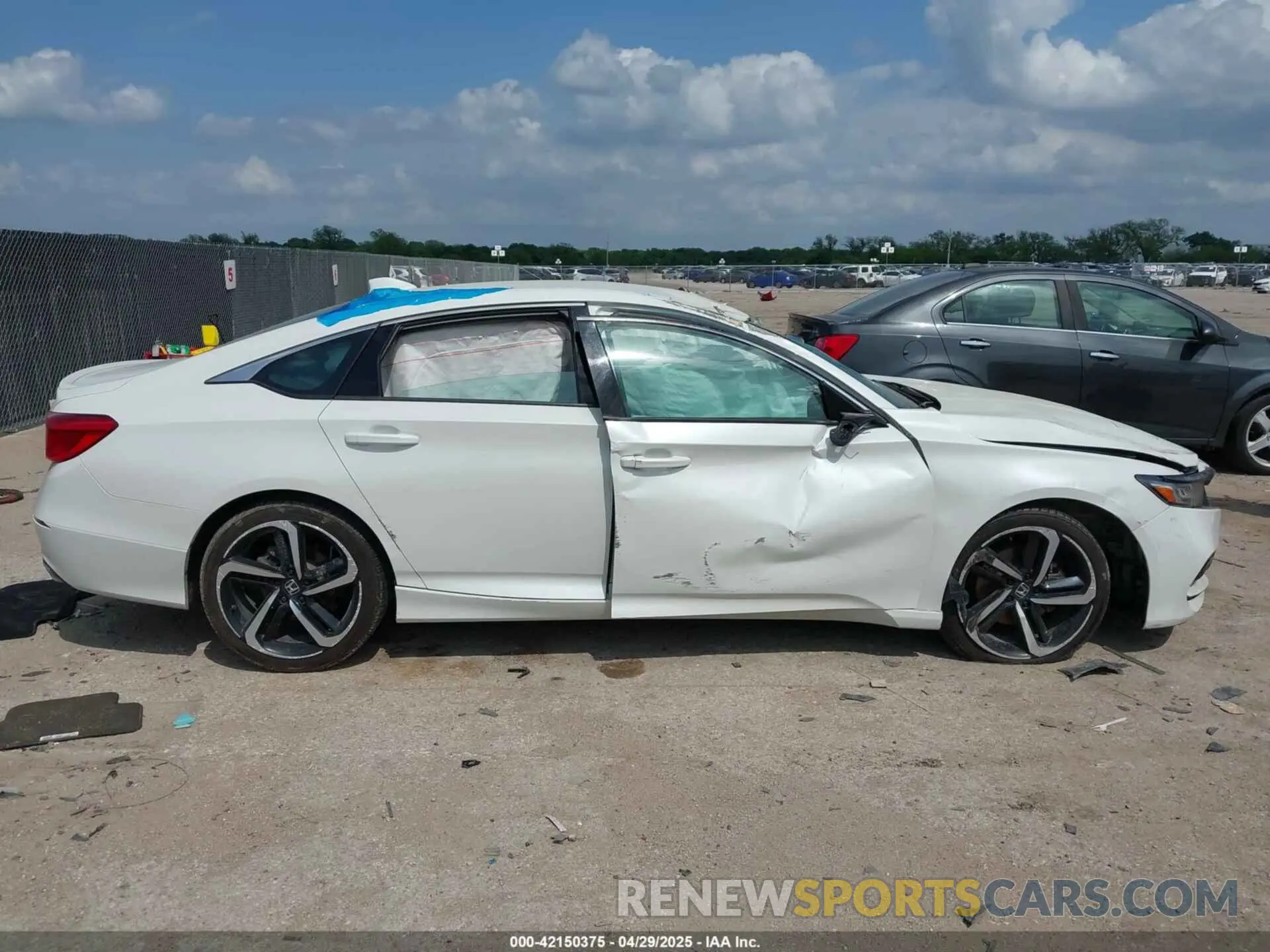 12 Photograph of a damaged car 1HGCV1F37LA023037 HONDA ACCORD 2020