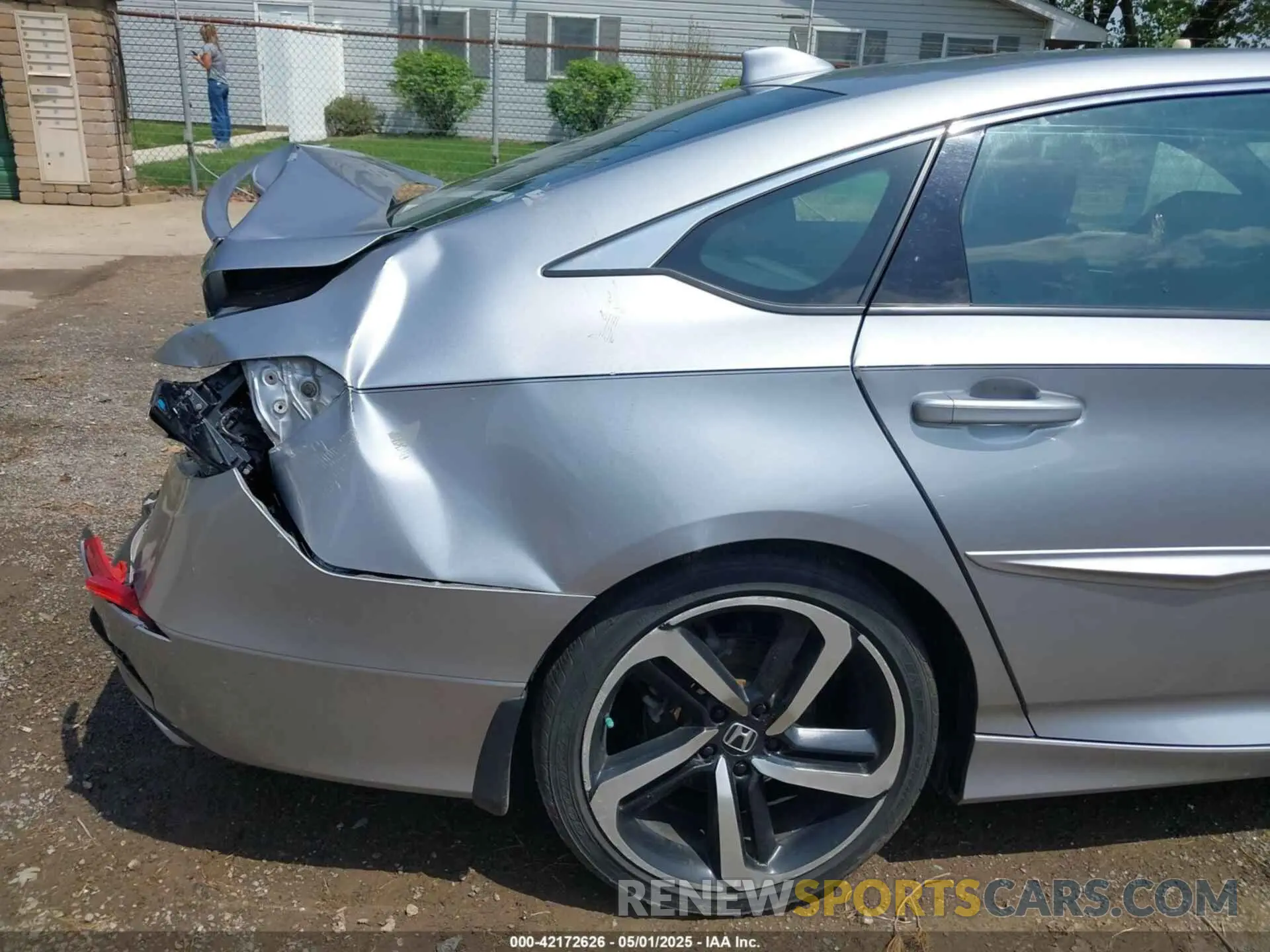 18 Photograph of a damaged car 1HGCV1F37LA039240 HONDA ACCORD 2020