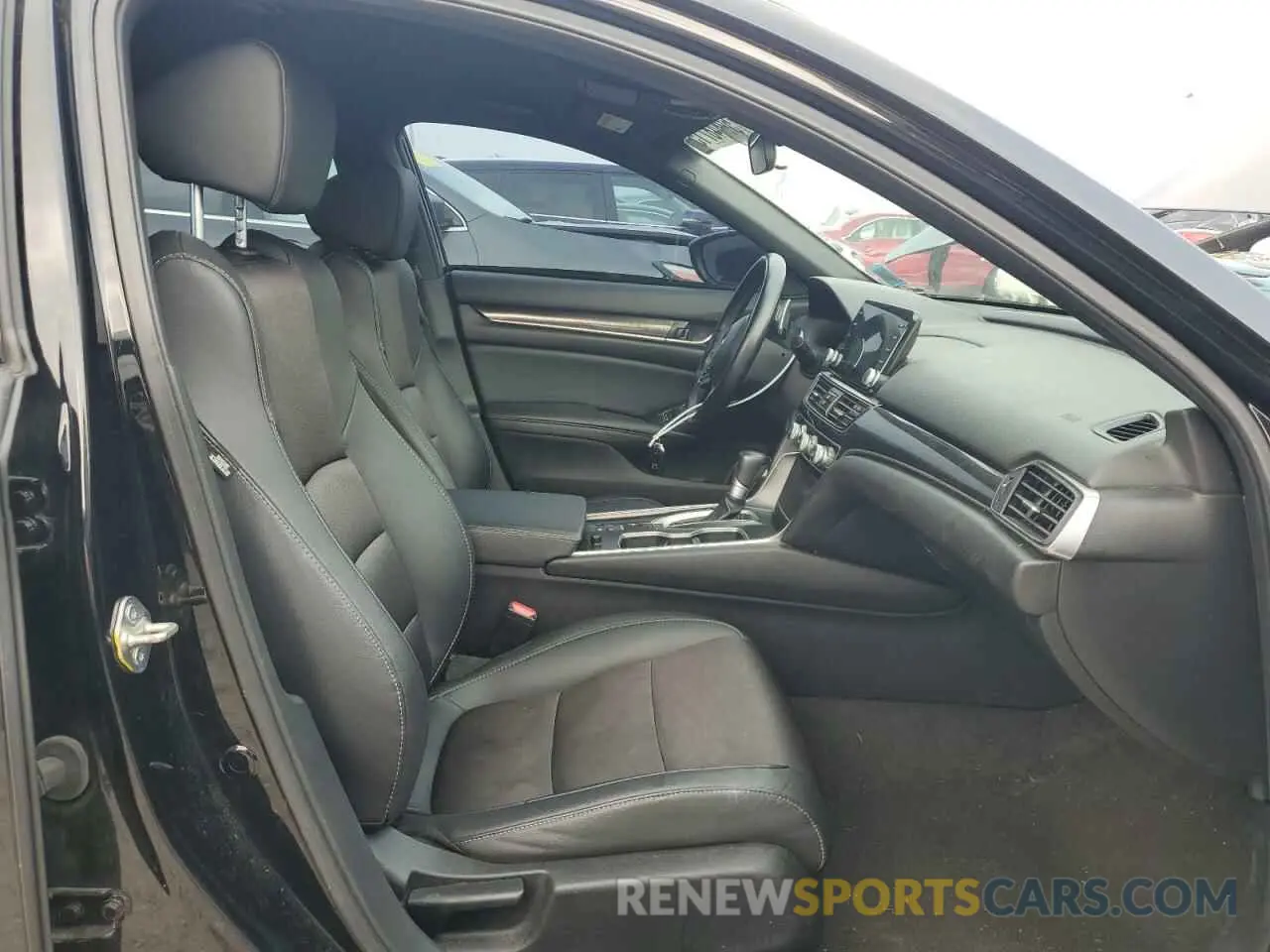 7 Photograph of a damaged car 1HGCV1F37LA053400 HONDA ACCORD 2020