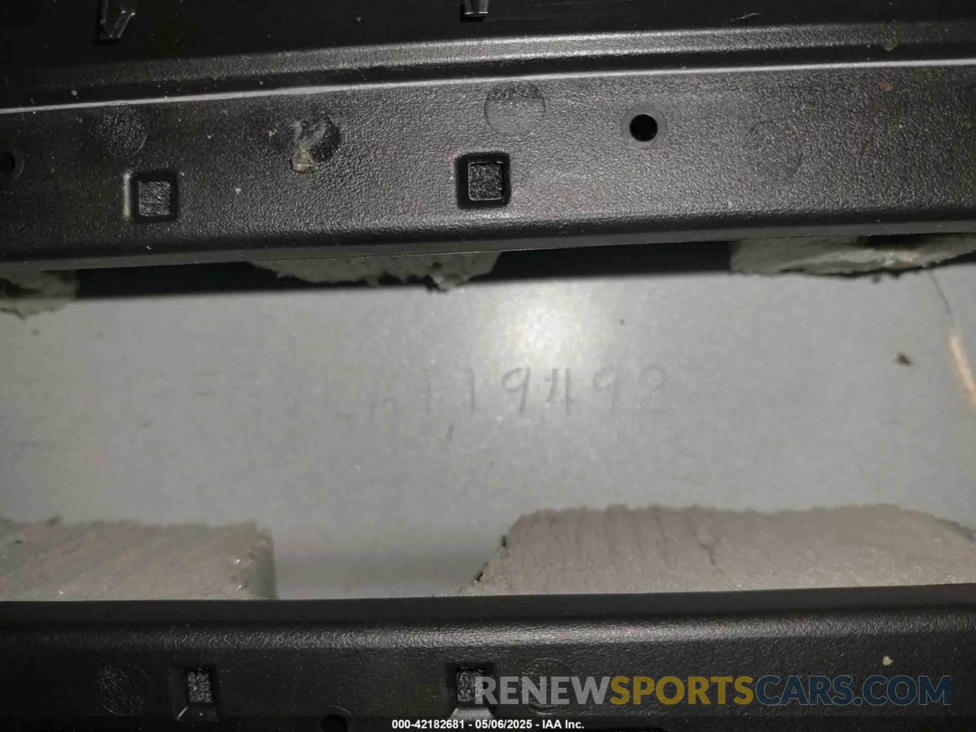 9 Photograph of a damaged car 1HGCV1F37LA119492 HONDA ACCORD 2020