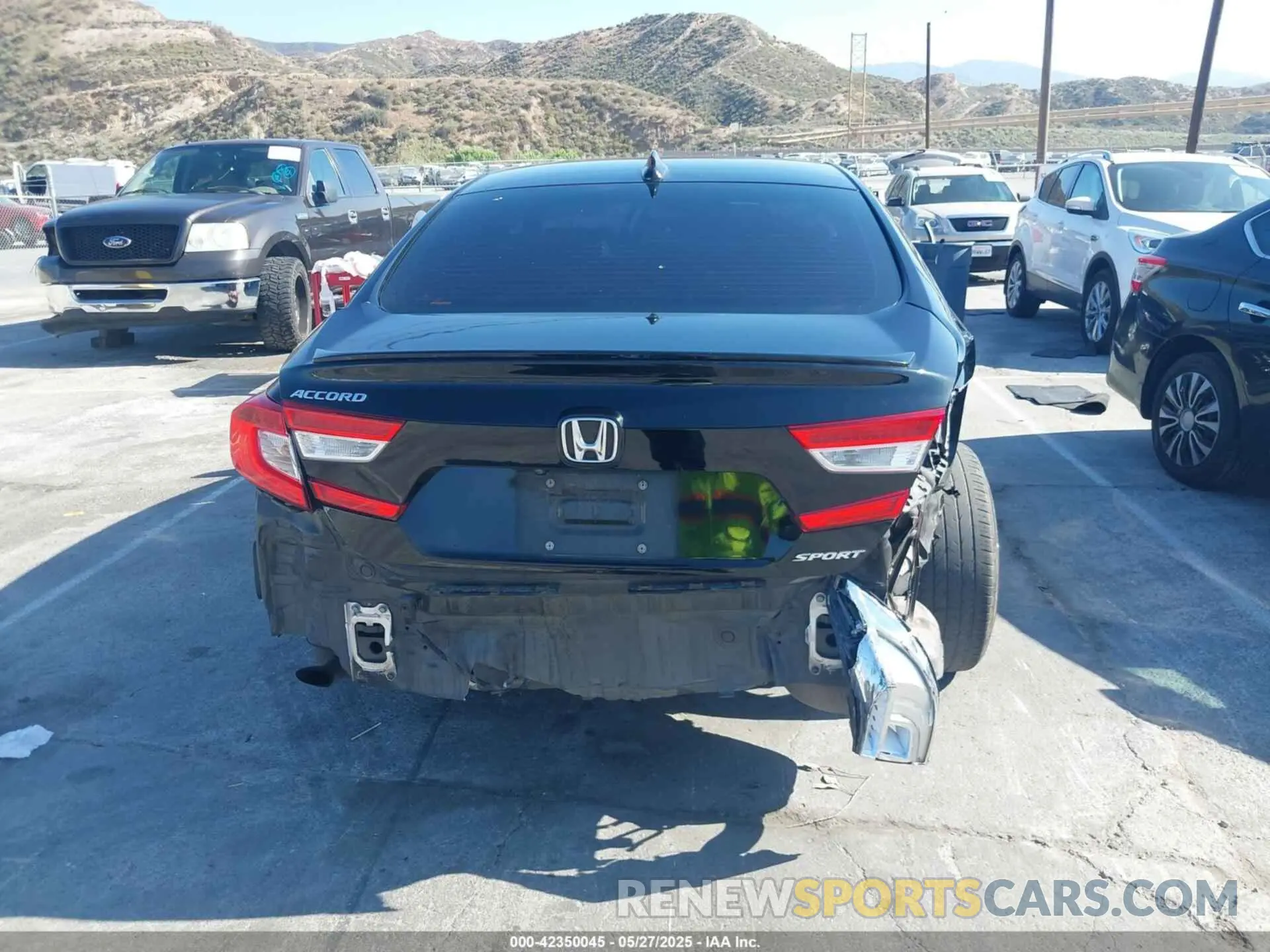 6 Photograph of a damaged car 1HGCV1F38LA043801 HONDA ACCORD 2020