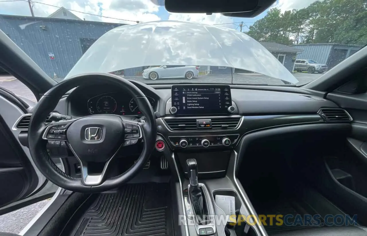 9 Photograph of a damaged car 1HGCV1F38LA061540 HONDA ACCORD 2020