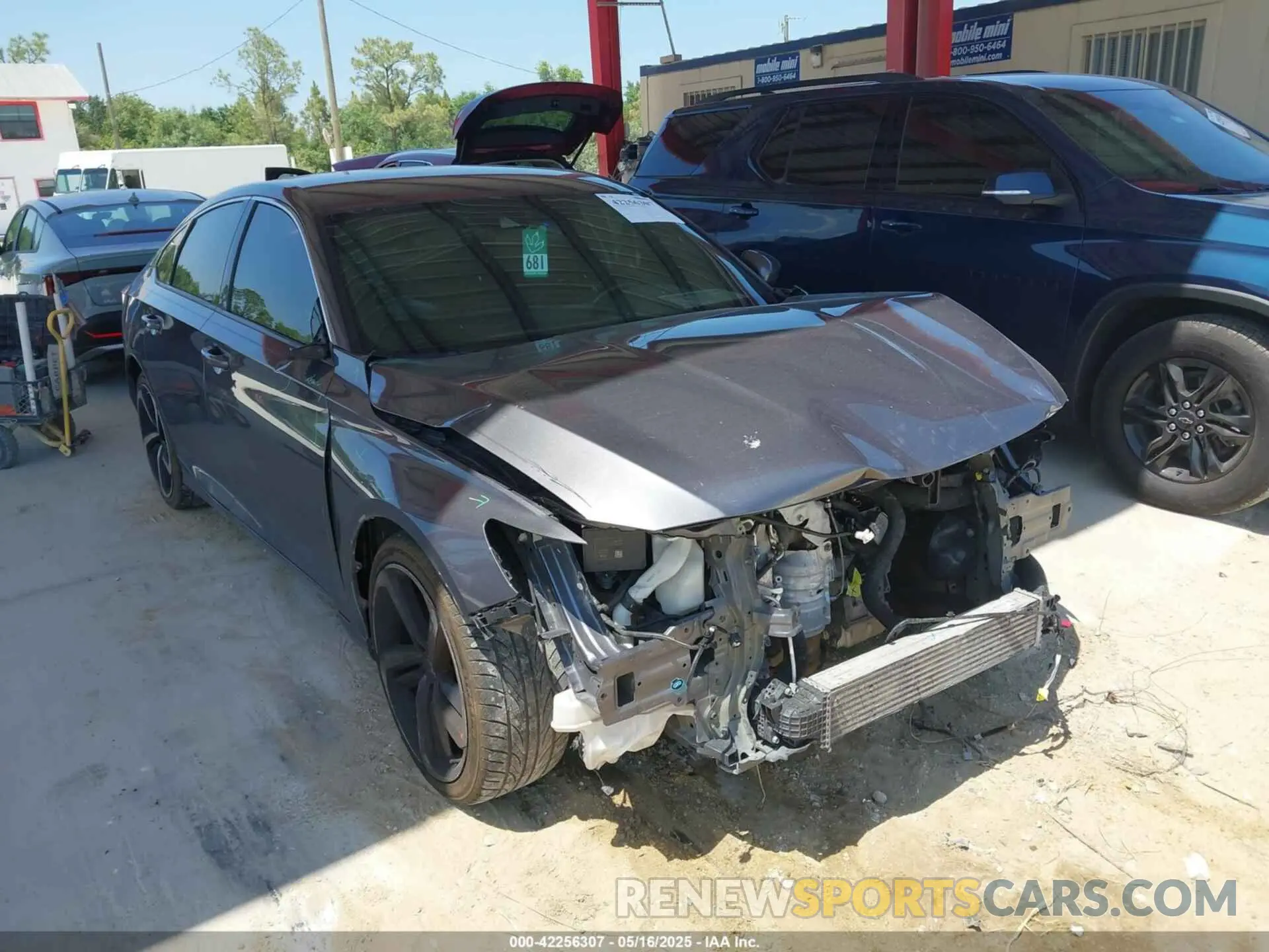 1 Photograph of a damaged car 1HGCV1F38LA062073 HONDA ACCORD 2020