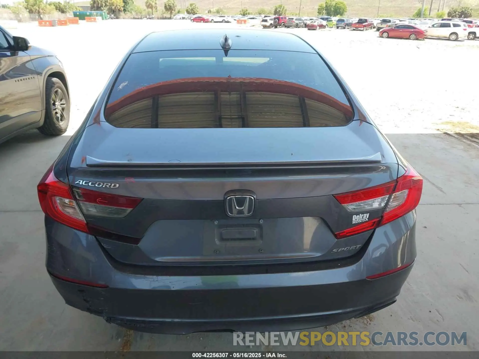 17 Photograph of a damaged car 1HGCV1F38LA062073 HONDA ACCORD 2020