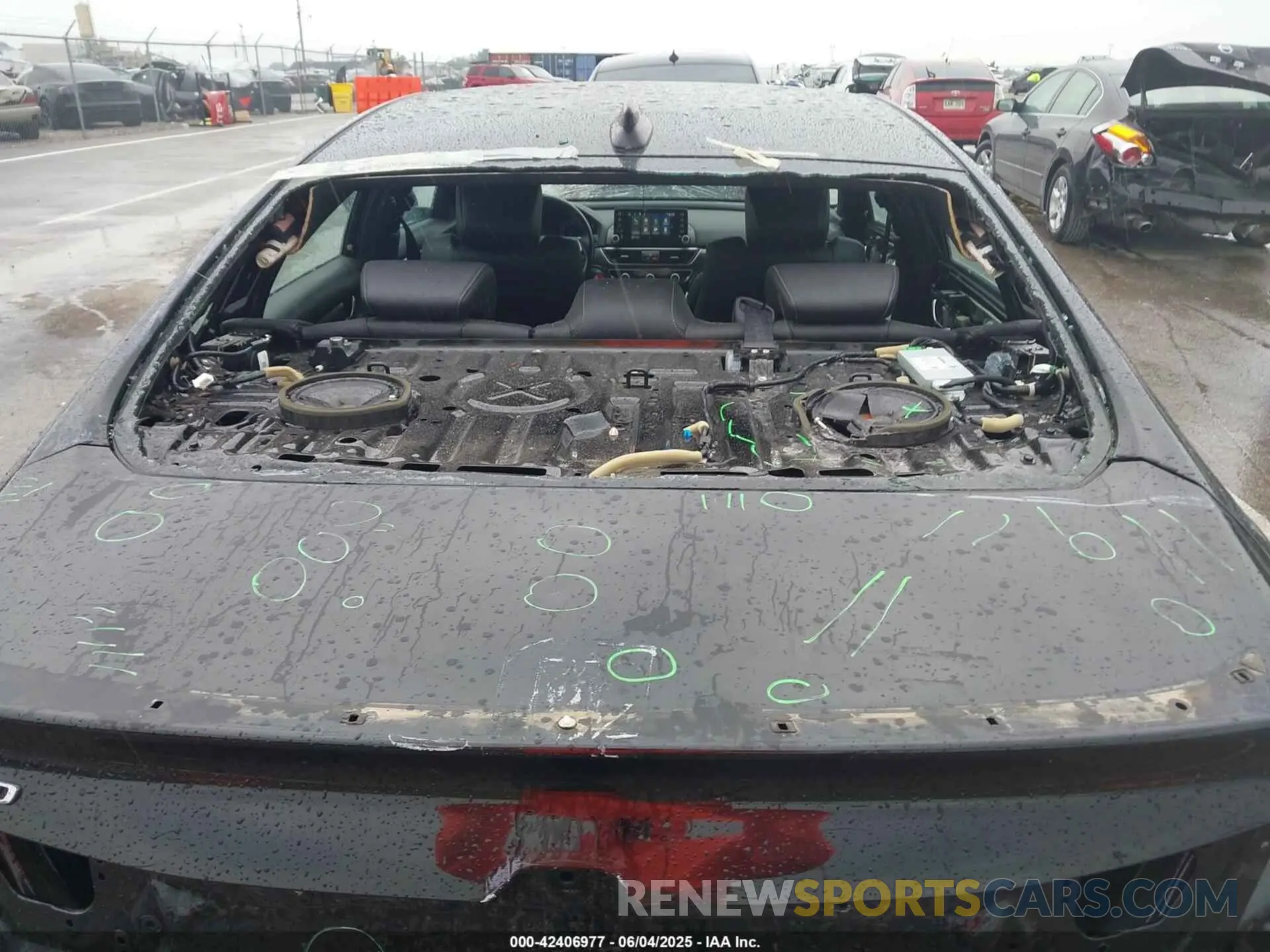 17 Photograph of a damaged car 1HGCV1F38LA062316 HONDA ACCORD 2020
