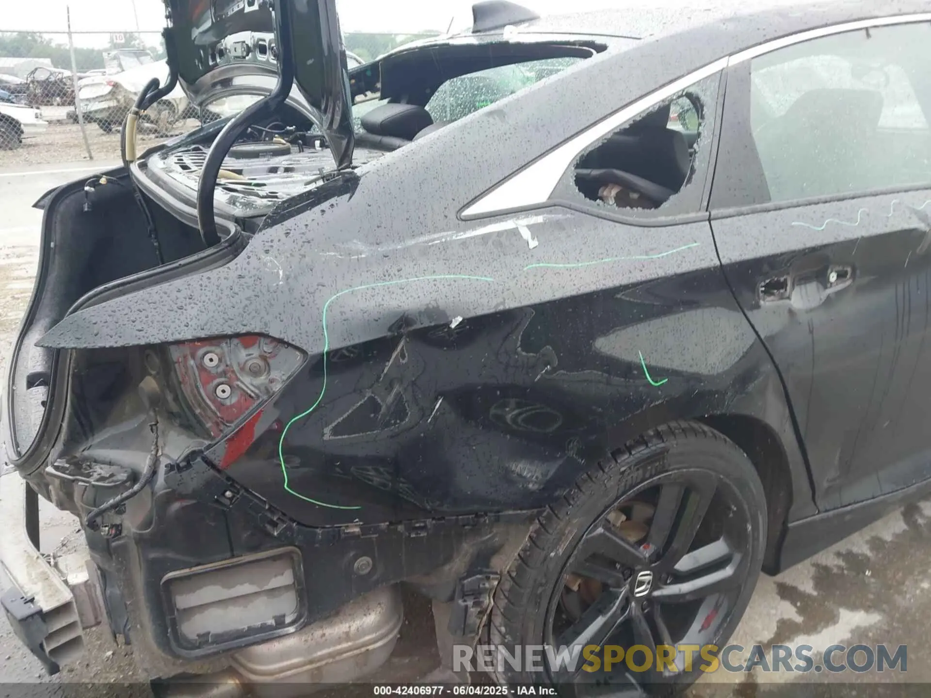 19 Photograph of a damaged car 1HGCV1F38LA062316 HONDA ACCORD 2020