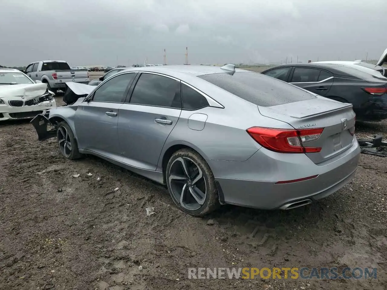 2 Photograph of a damaged car 1HGCV1F38LA084073 HONDA ACCORD 2020