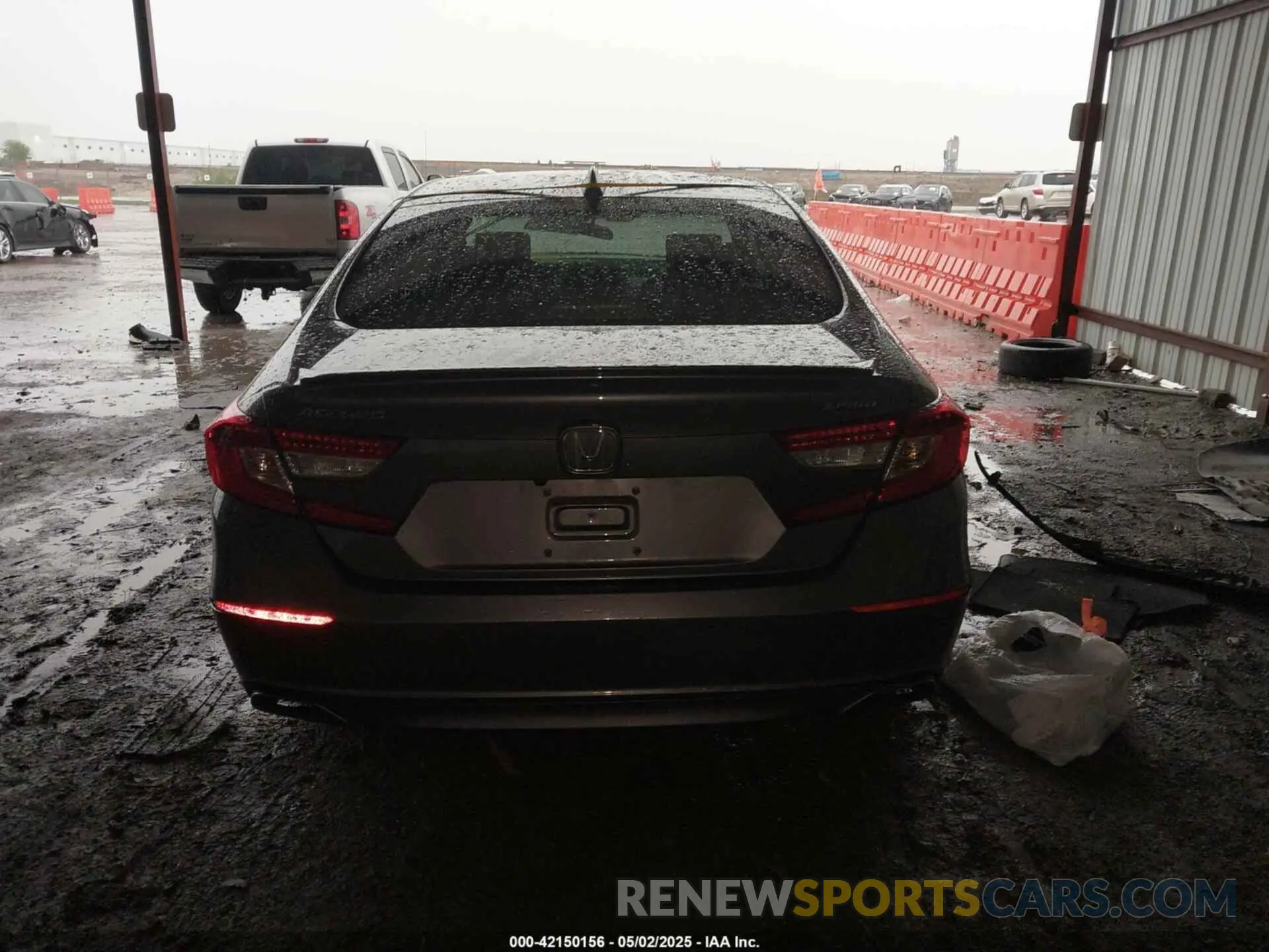 15 Photograph of a damaged car 1HGCV1F38LA105360 HONDA ACCORD 2020