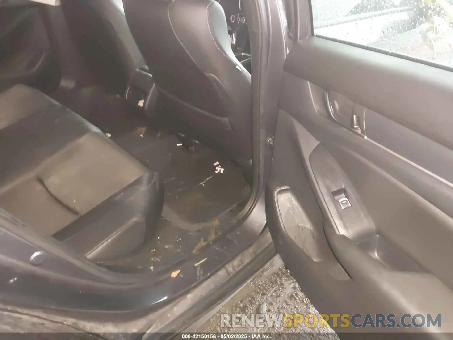 8 Photograph of a damaged car 1HGCV1F38LA105360 HONDA ACCORD 2020