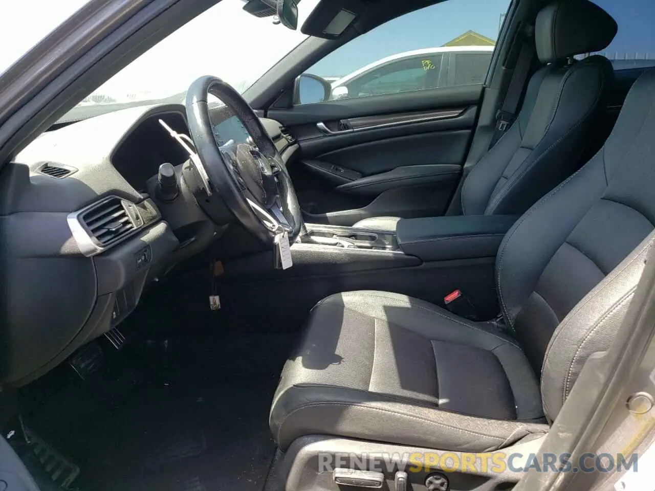 7 Photograph of a damaged car 1HGCV1F38LA105472 HONDA ACCORD 2020