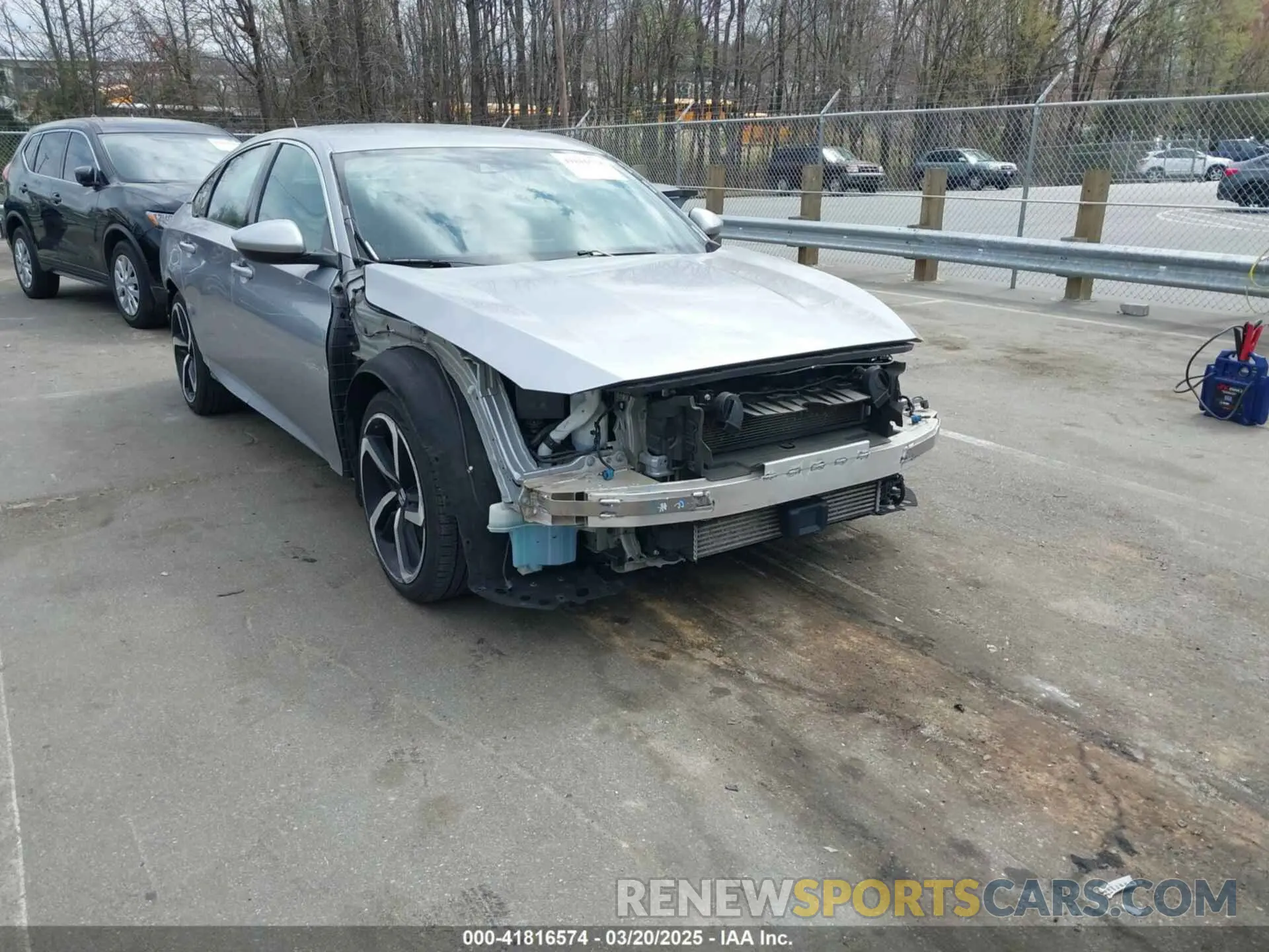 1 Photograph of a damaged car 1HGCV1F38LA125530 HONDA ACCORD 2020
