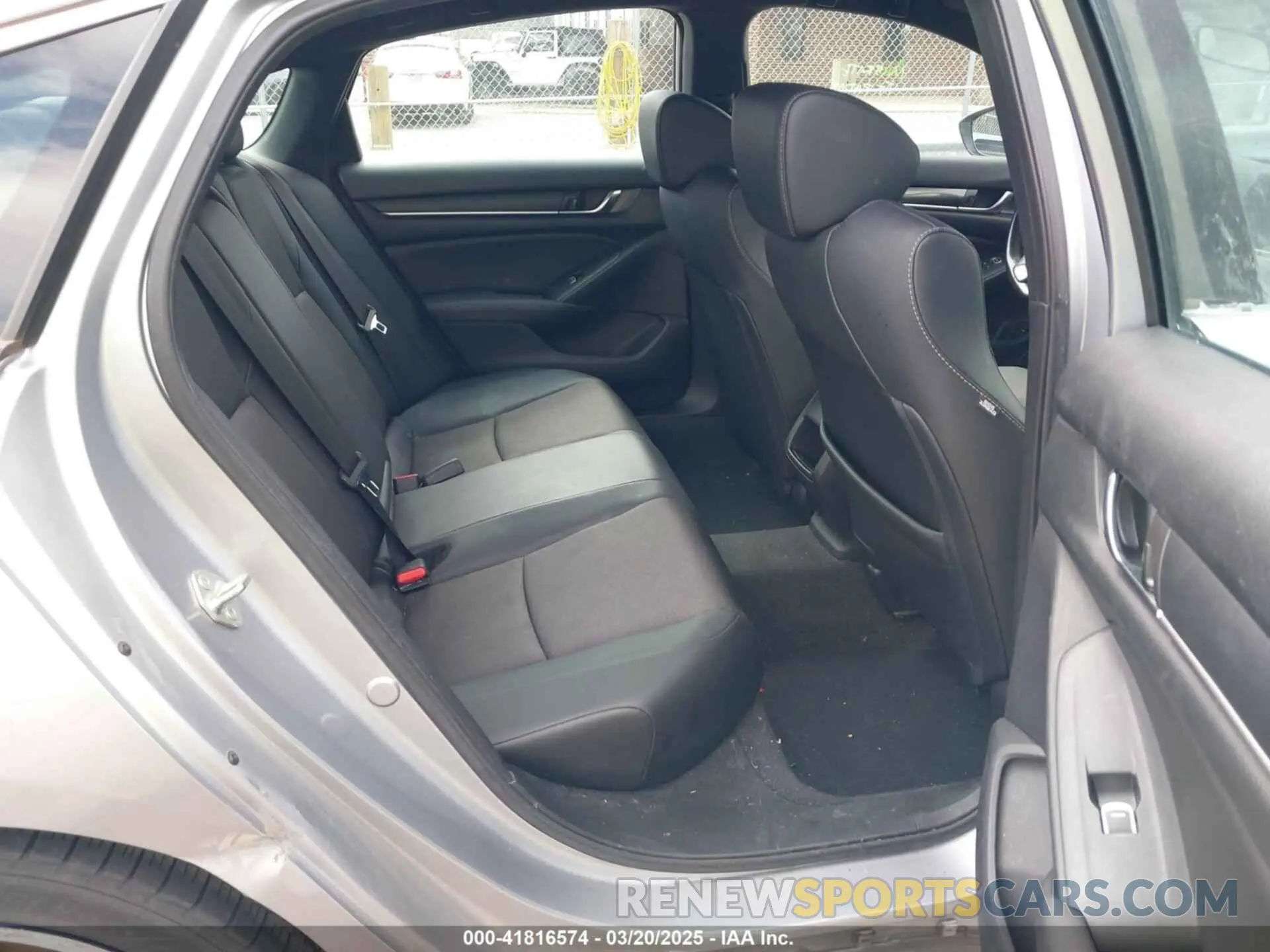 8 Photograph of a damaged car 1HGCV1F38LA125530 HONDA ACCORD 2020