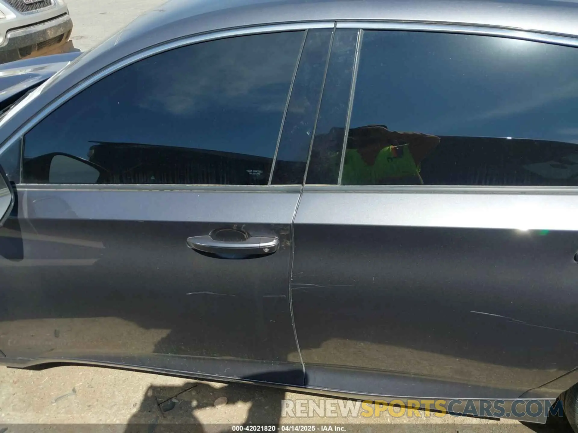 15 Photograph of a damaged car 1HGCV1F38LA128668 HONDA ACCORD 2020