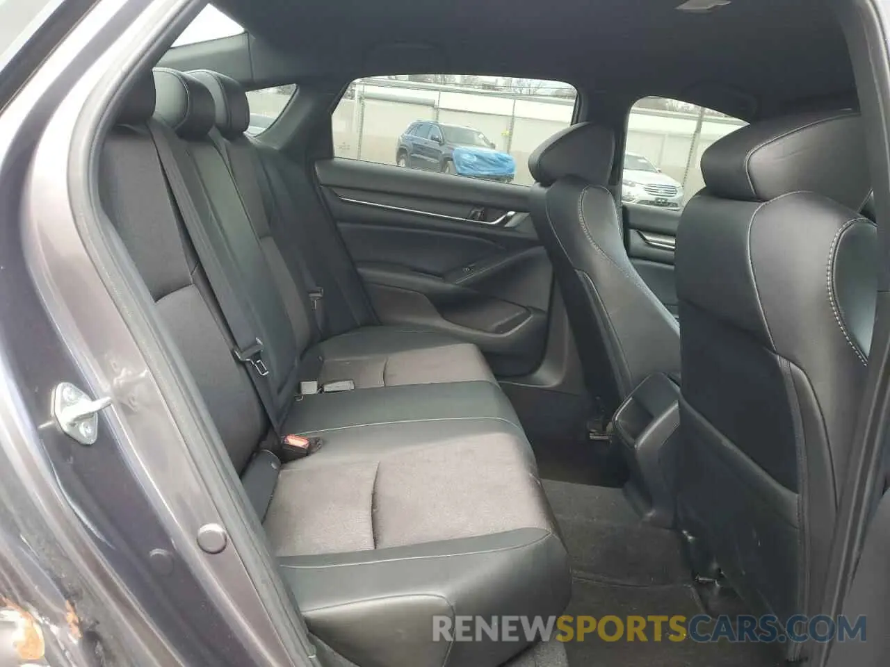 10 Photograph of a damaged car 1HGCV1F38LA152968 HONDA ACCORD 2020