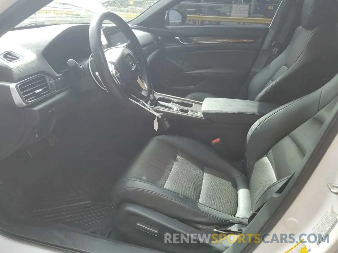 7 Photograph of a damaged car 1HGCV1F39LA024822 HONDA ACCORD 2020