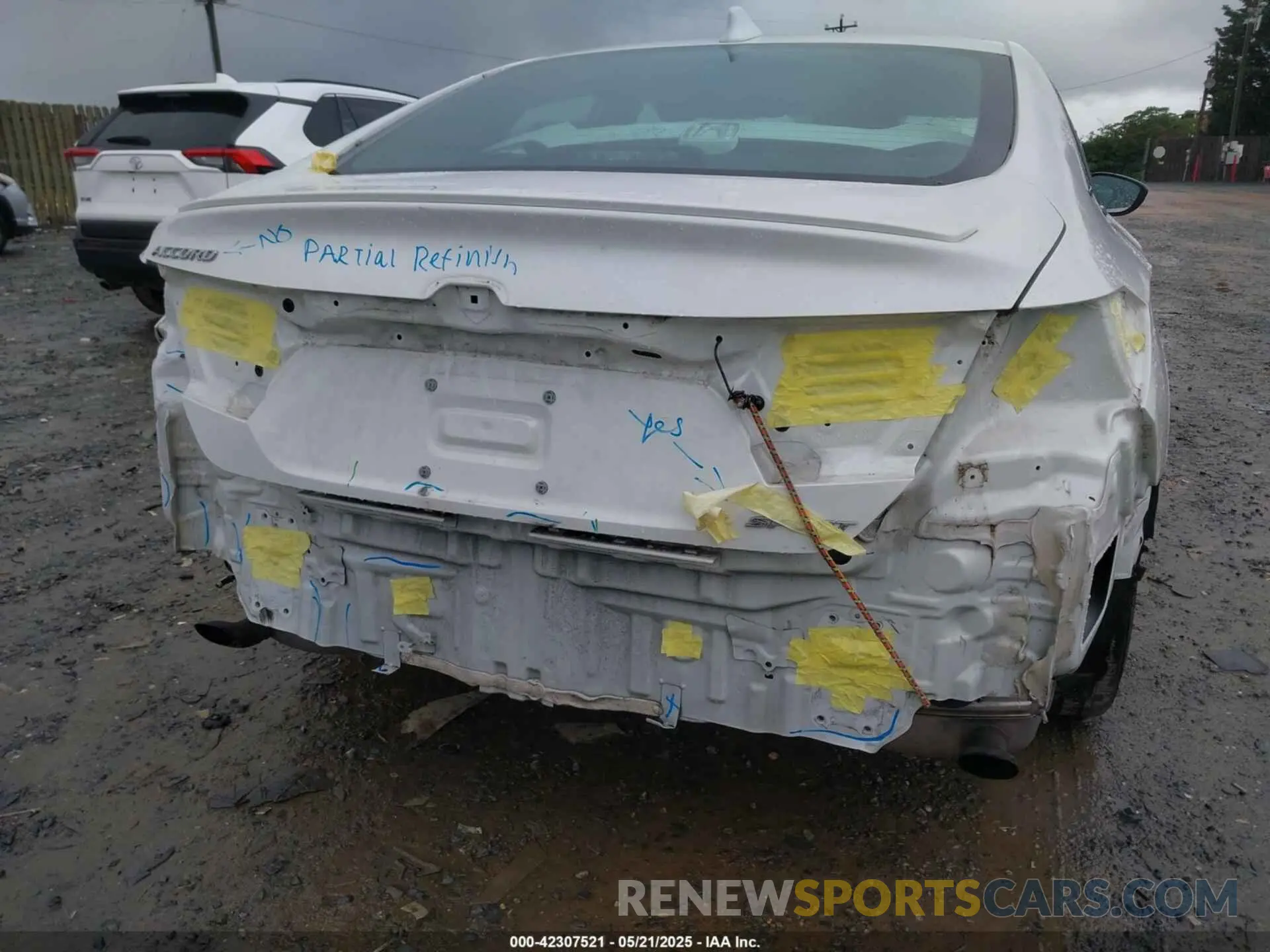6 Photograph of a damaged car 1HGCV1F39LA044133 HONDA ACCORD 2020