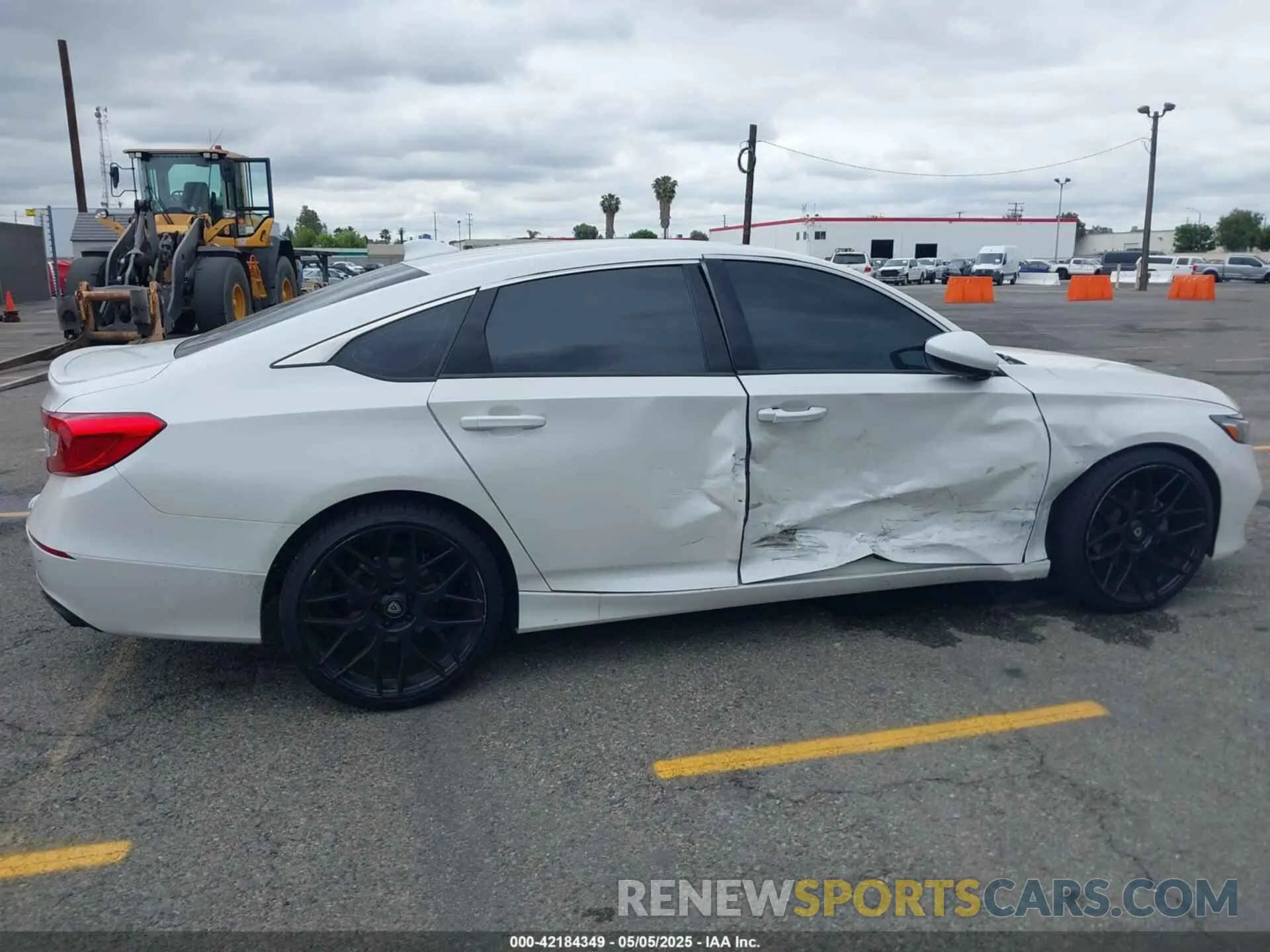 12 Photograph of a damaged car 1HGCV1F39LA073079 HONDA ACCORD 2020