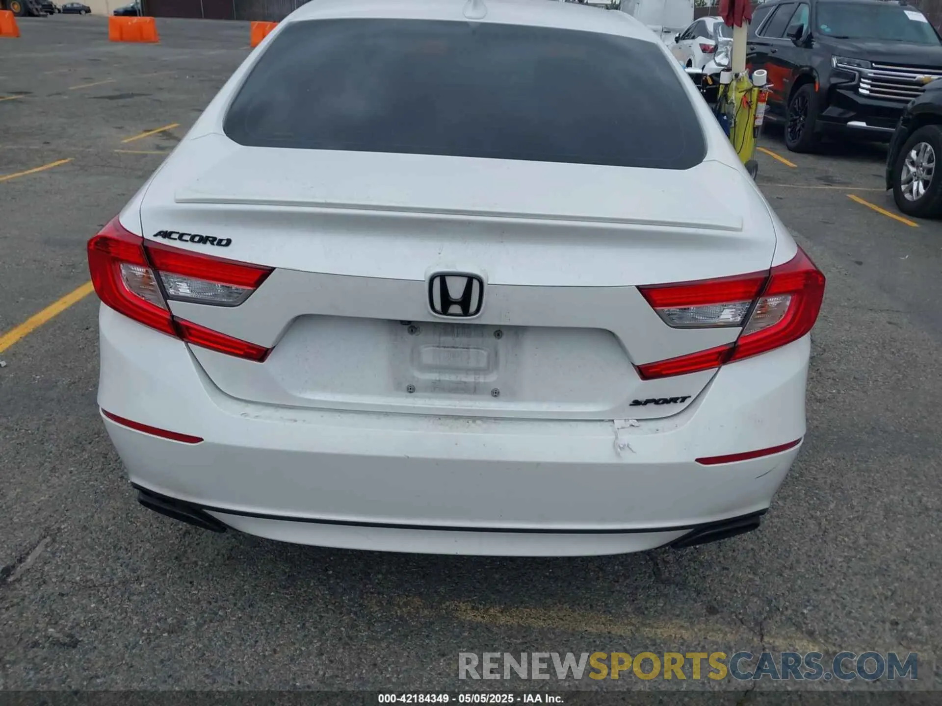 15 Photograph of a damaged car 1HGCV1F39LA073079 HONDA ACCORD 2020