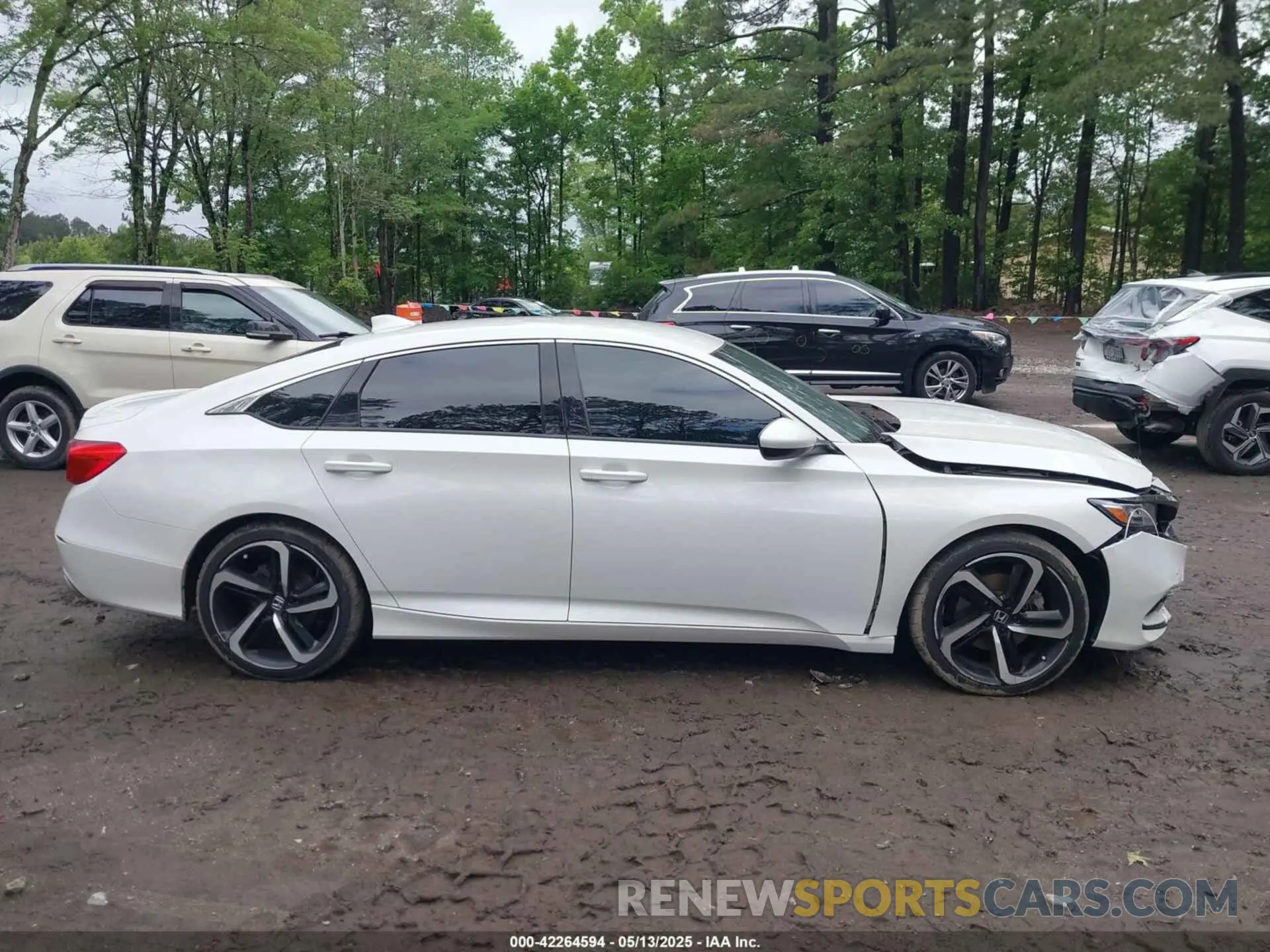 13 Photograph of a damaged car 1HGCV1F39LA087712 HONDA ACCORD 2020