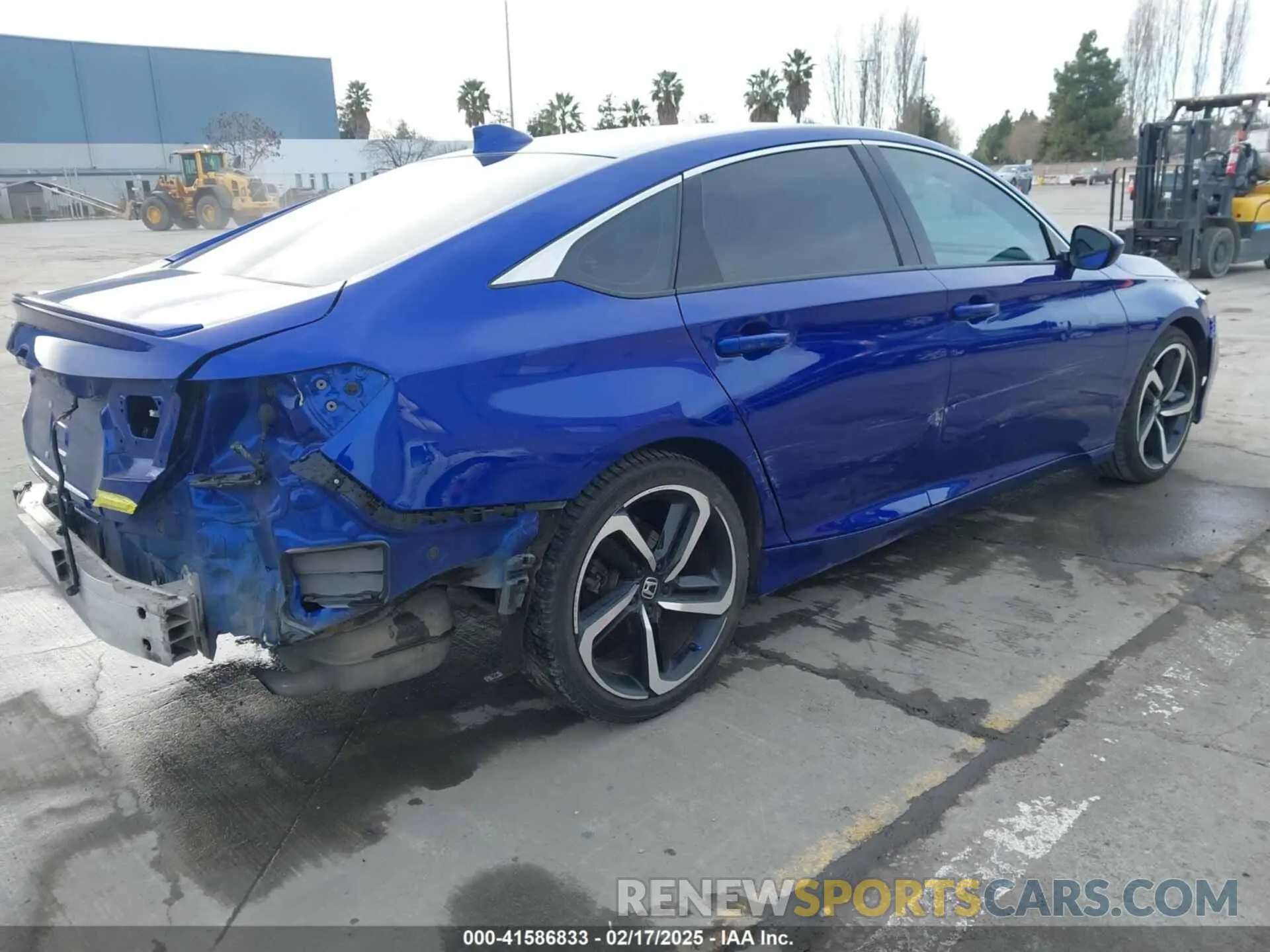 4 Photograph of a damaged car 1HGCV1F39LA088620 HONDA ACCORD 2020