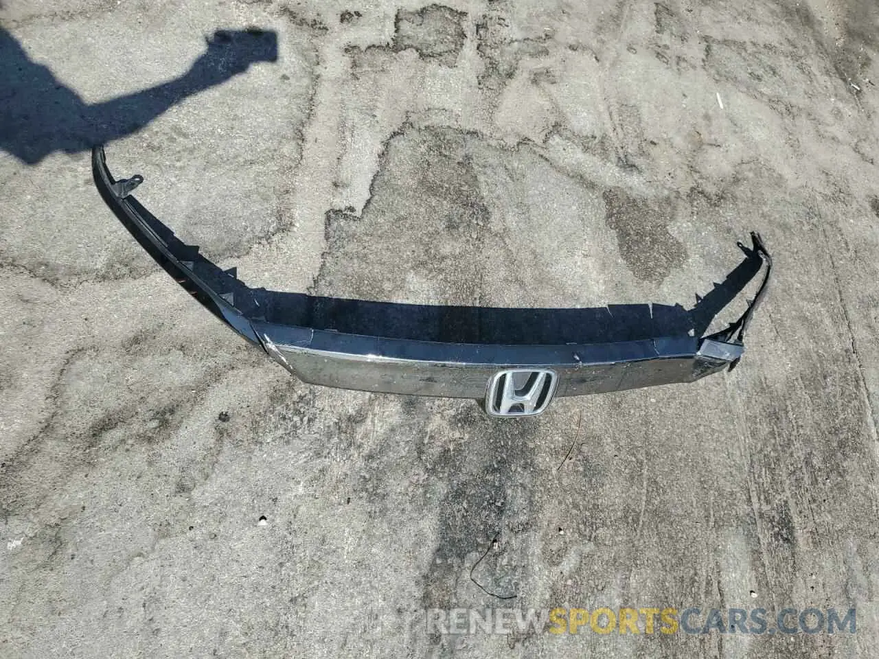 12 Photograph of a damaged car 1HGCV1F39LA101320 HONDA ACCORD 2020