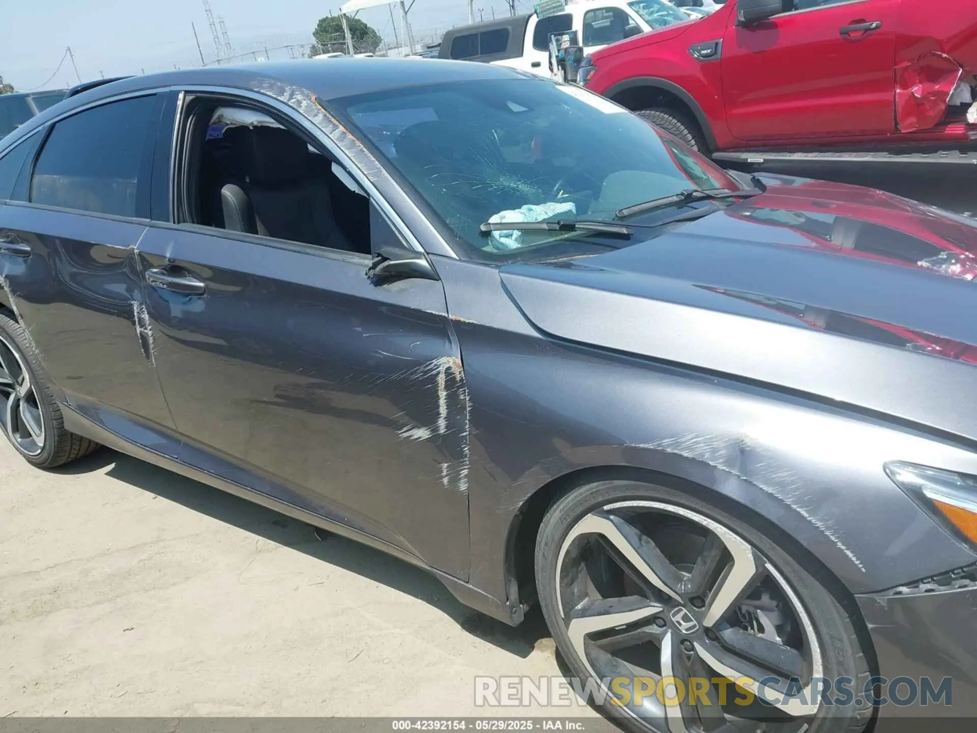 16 Photograph of a damaged car 1HGCV1F39LA111250 HONDA ACCORD 2020